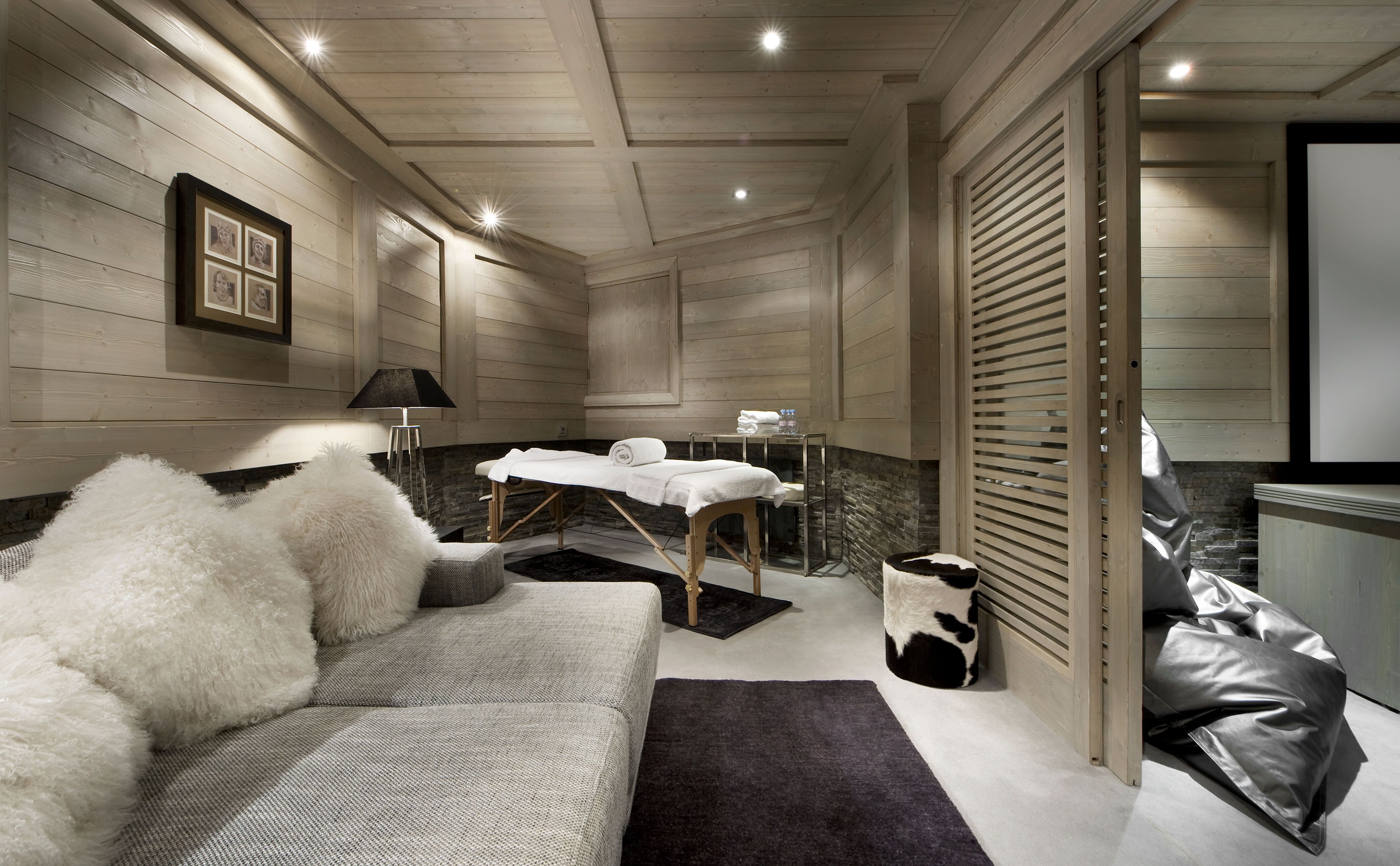 Chalet White Pearl Gallary Image 5