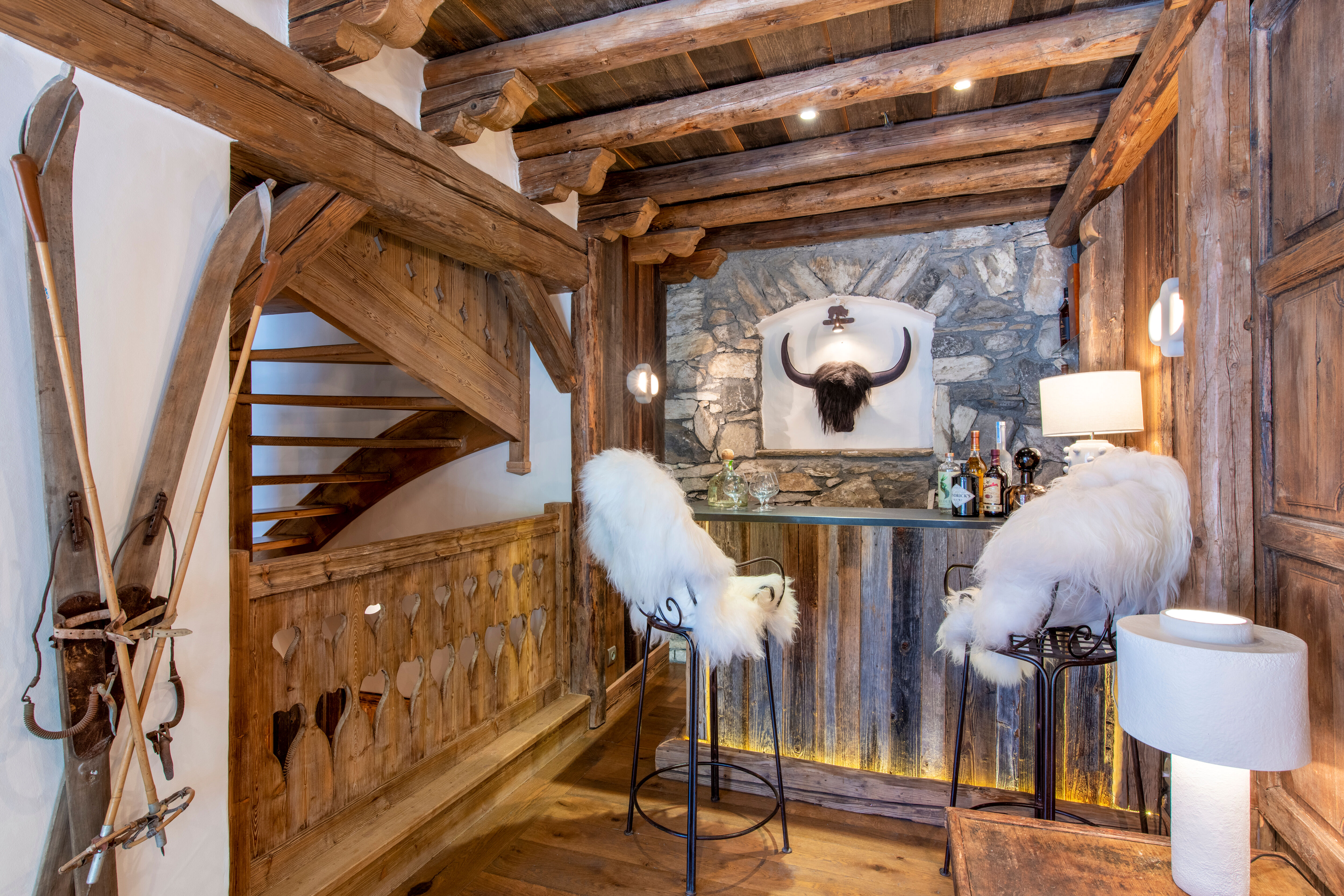 chalet-yeti-image-8