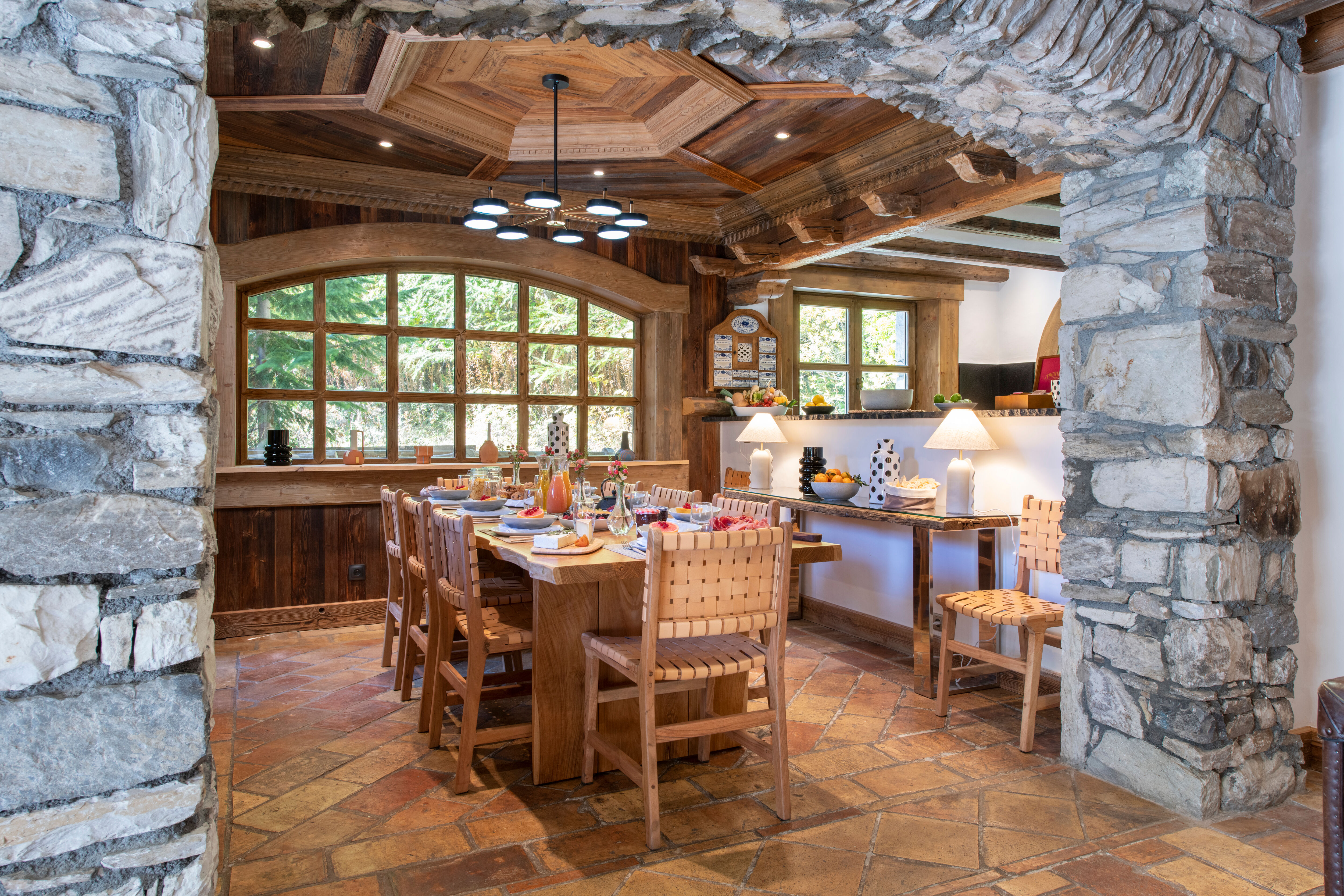 chalet-yeti-image-10