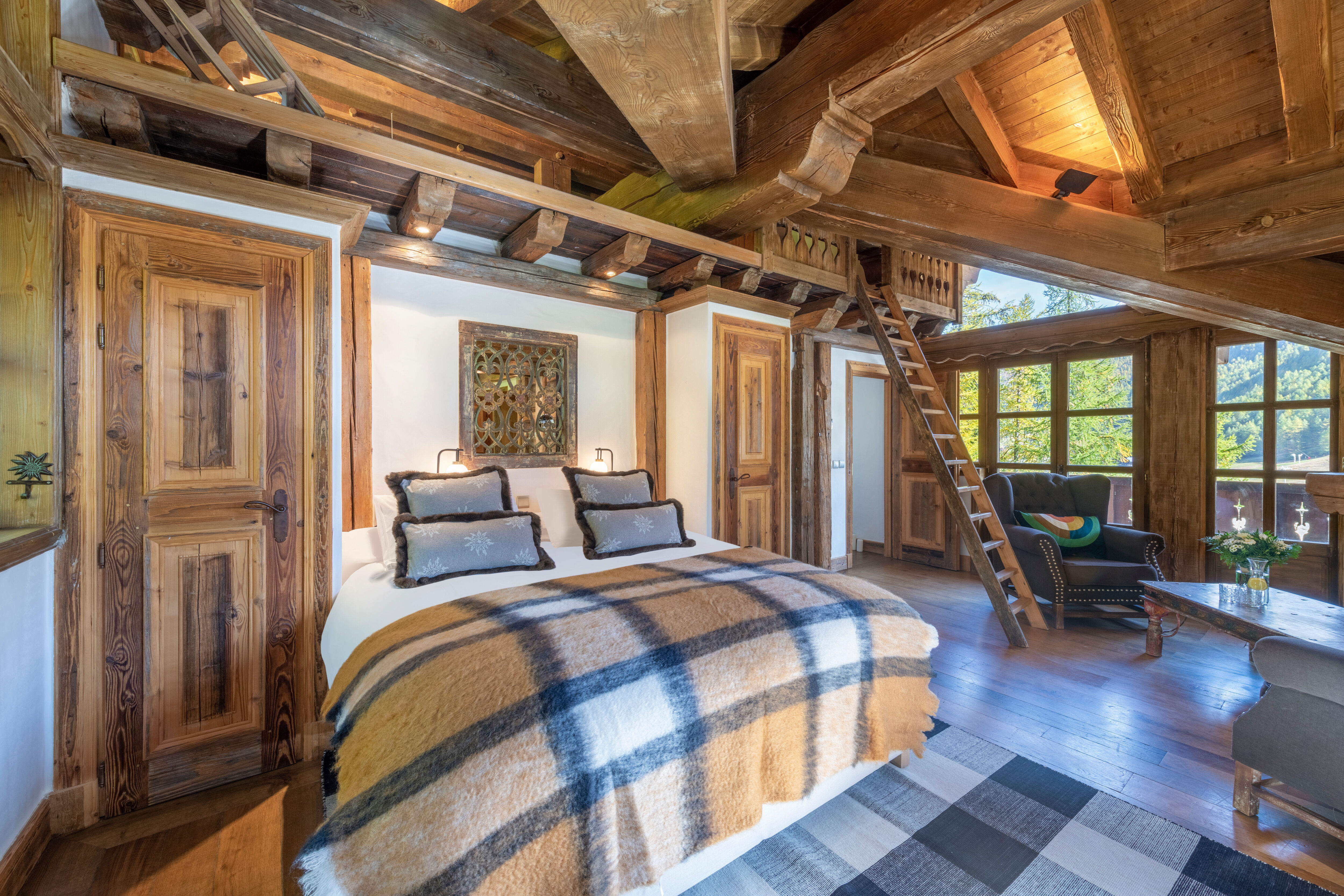 Chalet Yeti Gallary Image 6
