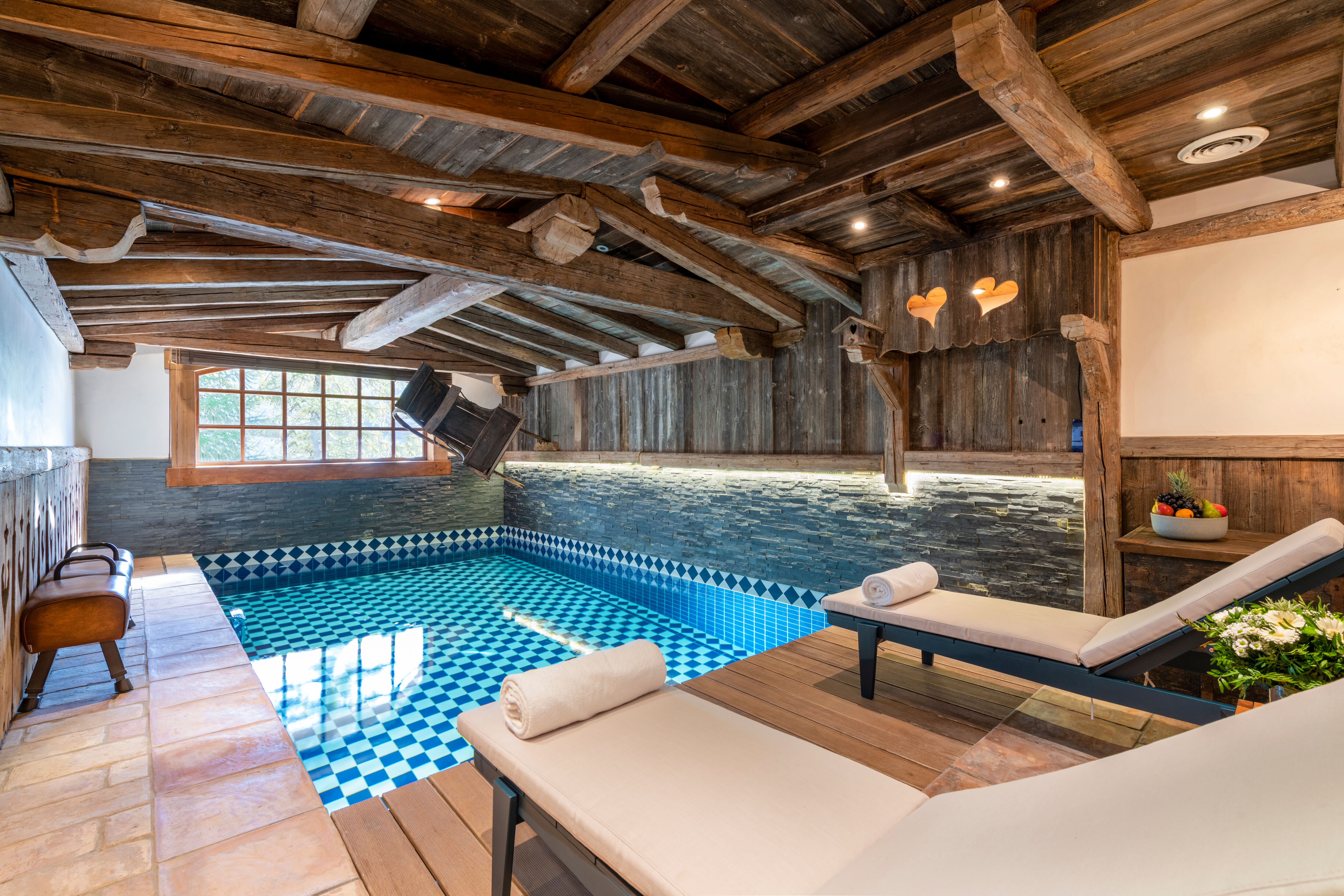 Chalet Yeti Gallary Image 3