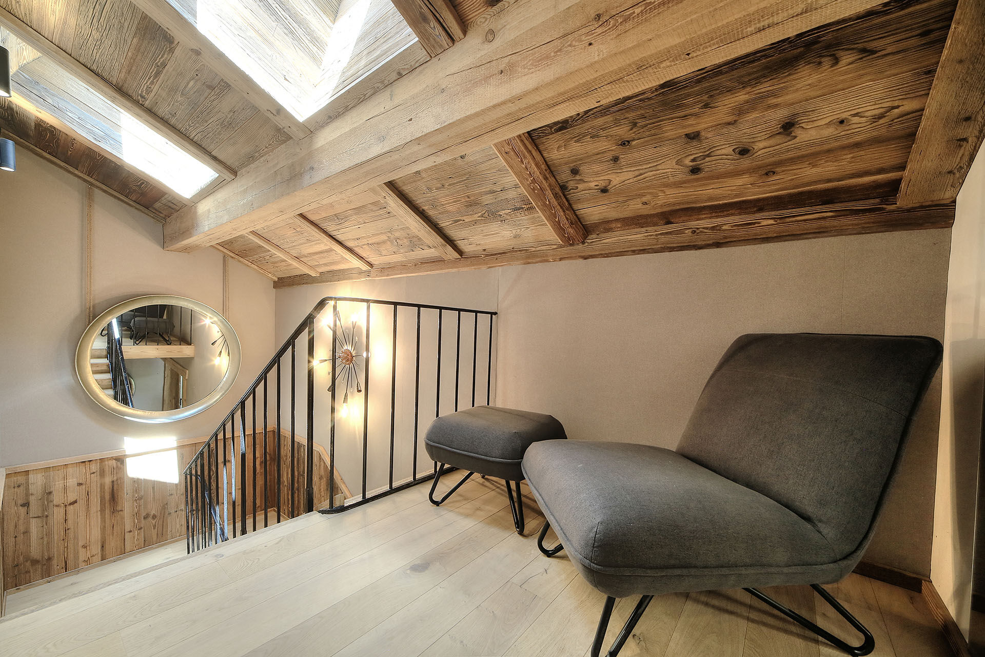 Chalet des Soeurs Gallary Image 6