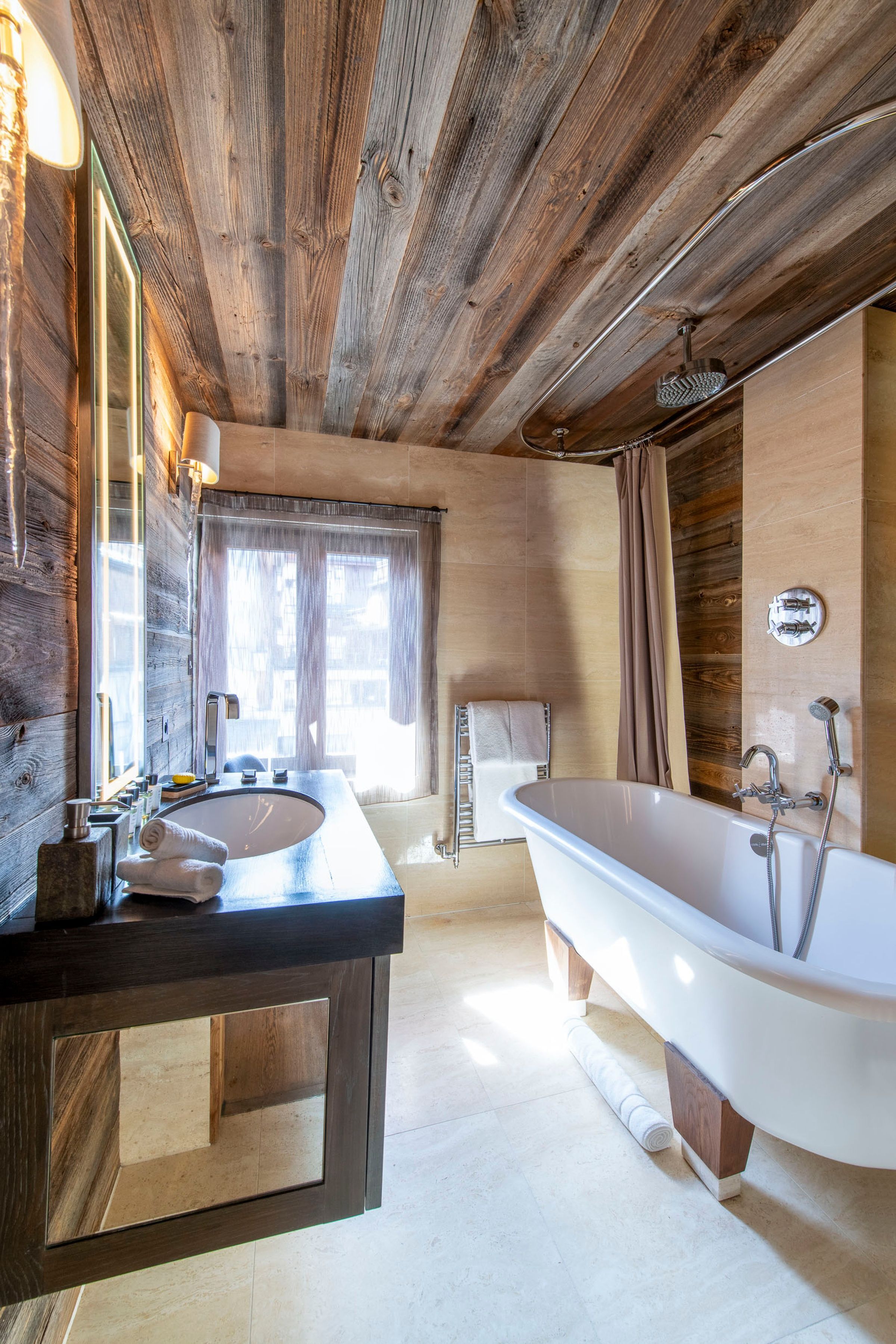 Chalet l Arctique Gallary Image 4
