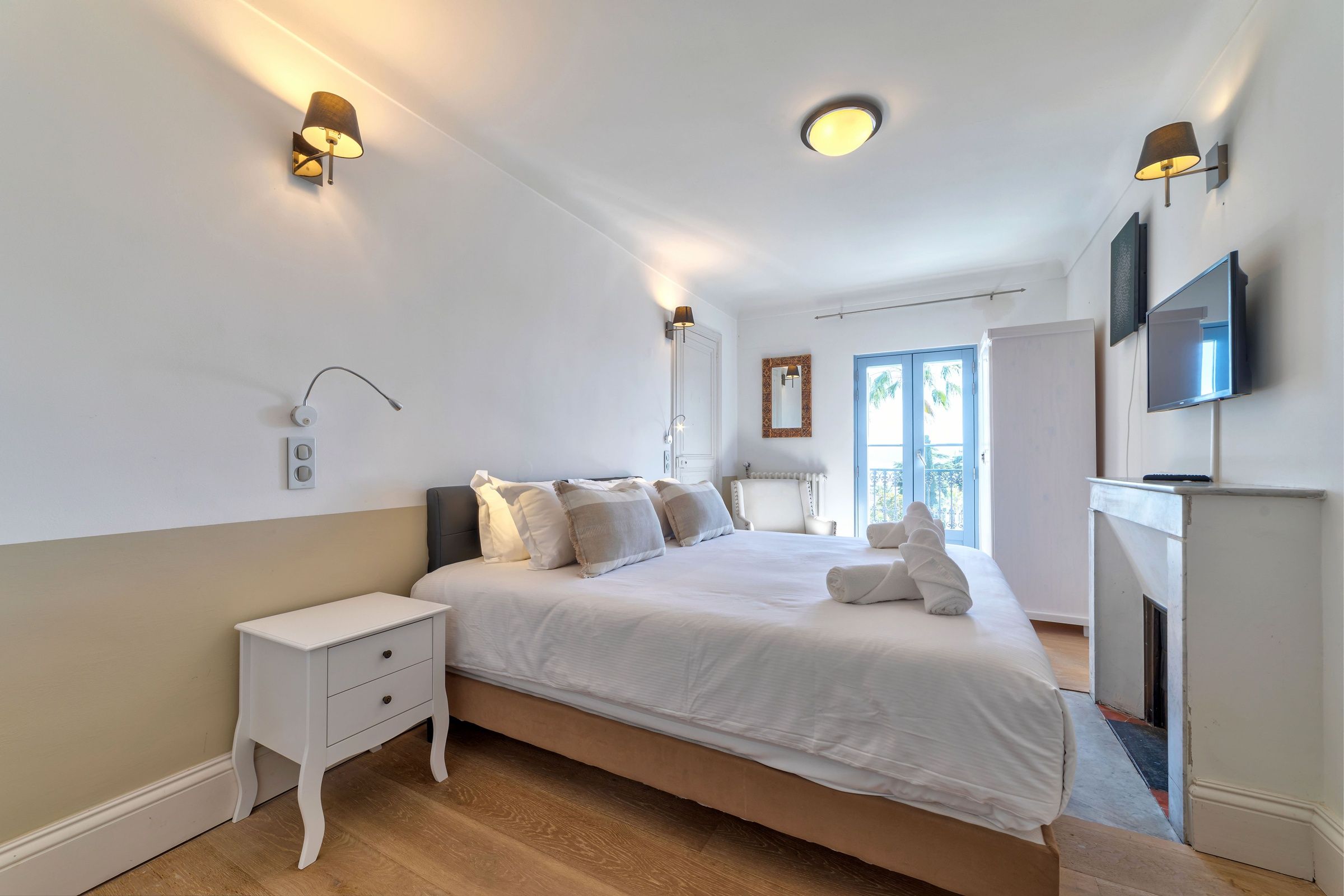 Chateau Fiora Gallary Image 4