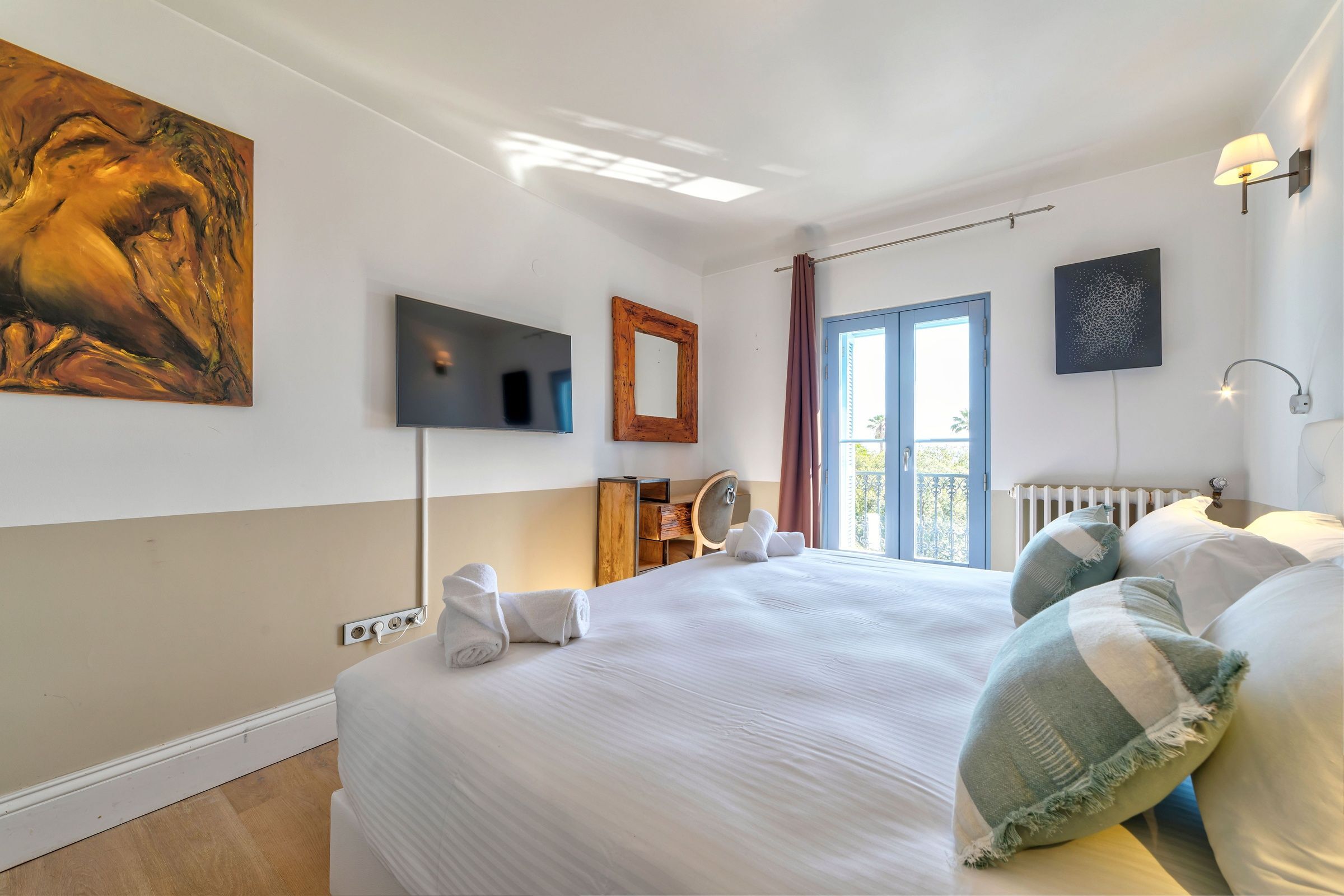 Chateau Fiora Gallary Image 3