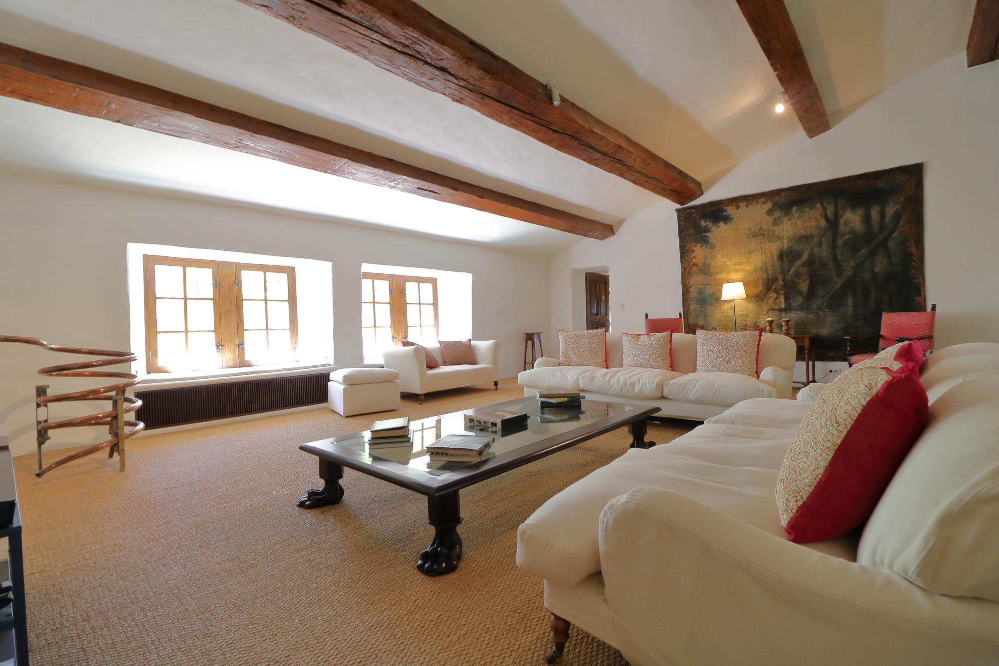 Domaine Aciana Gallary Image 1