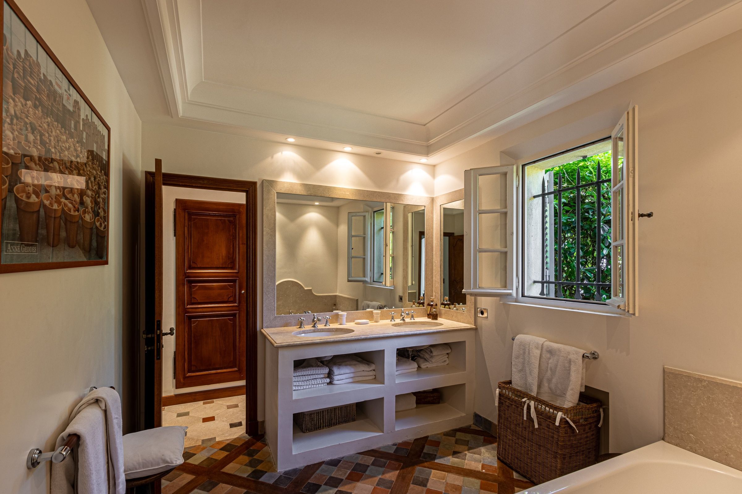 Domaine La Bougie Gallary Image 6