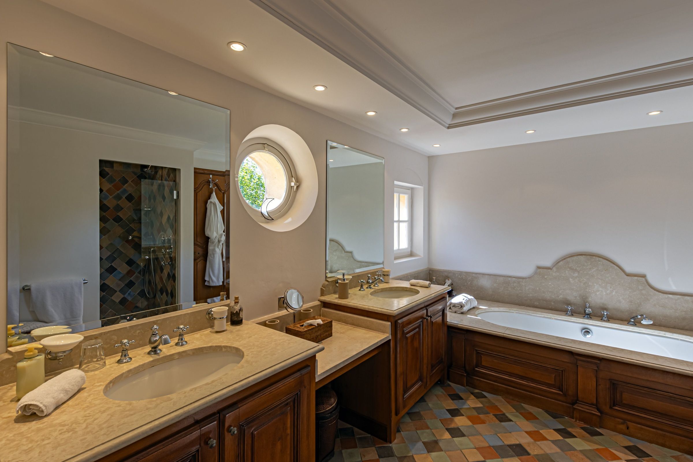 Domaine La Bougie Gallary Image 3