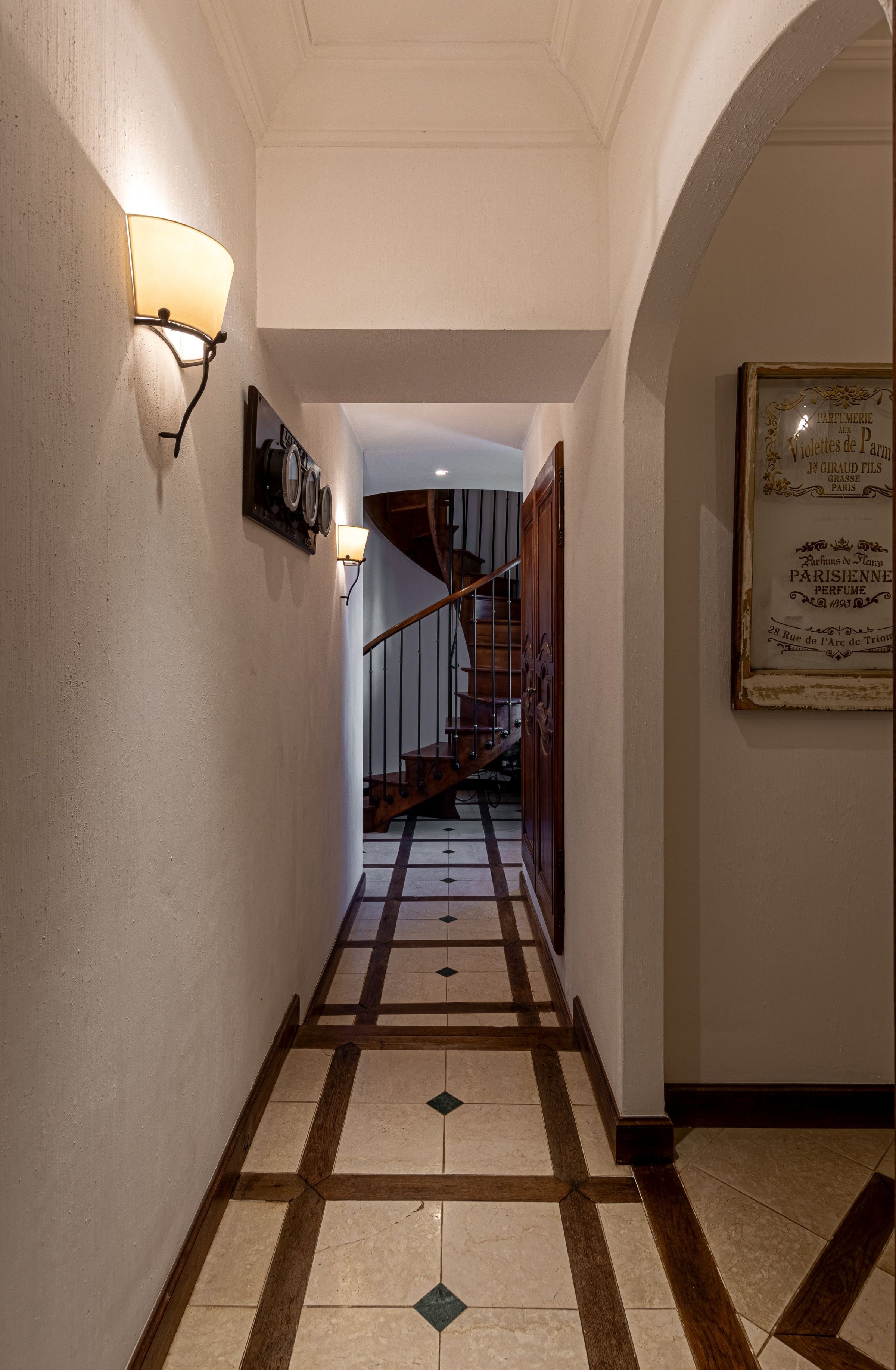 Domaine La Bougie Gallary Image 2
