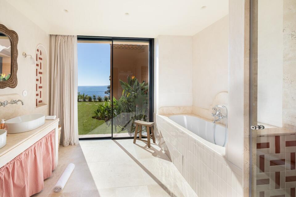 Domaine Valoria Gallery Image 3