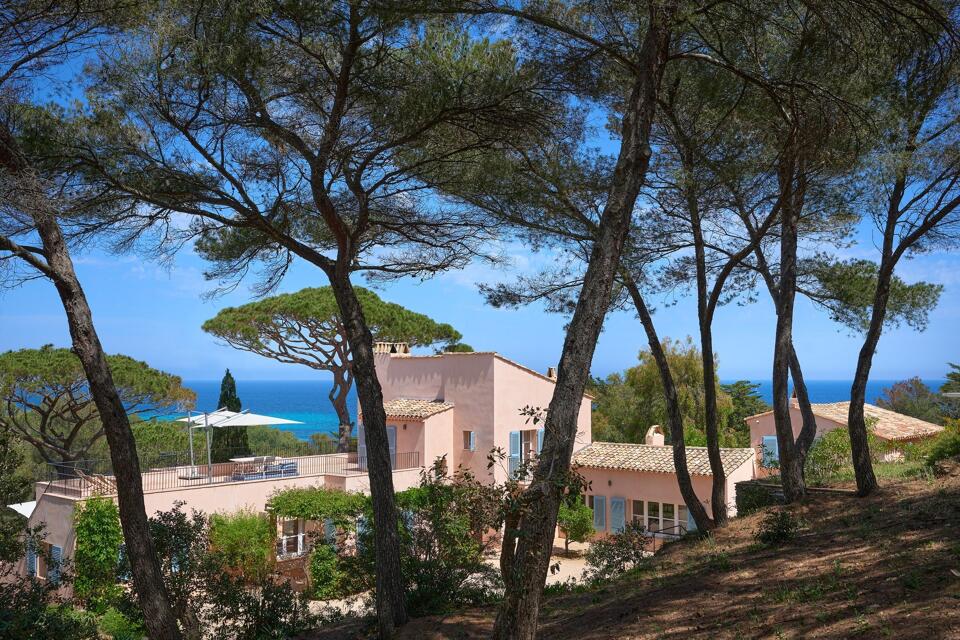 Domaine des Salins Gallery Image 2