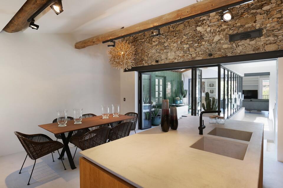Loft Clemenceau Gallery Image 1