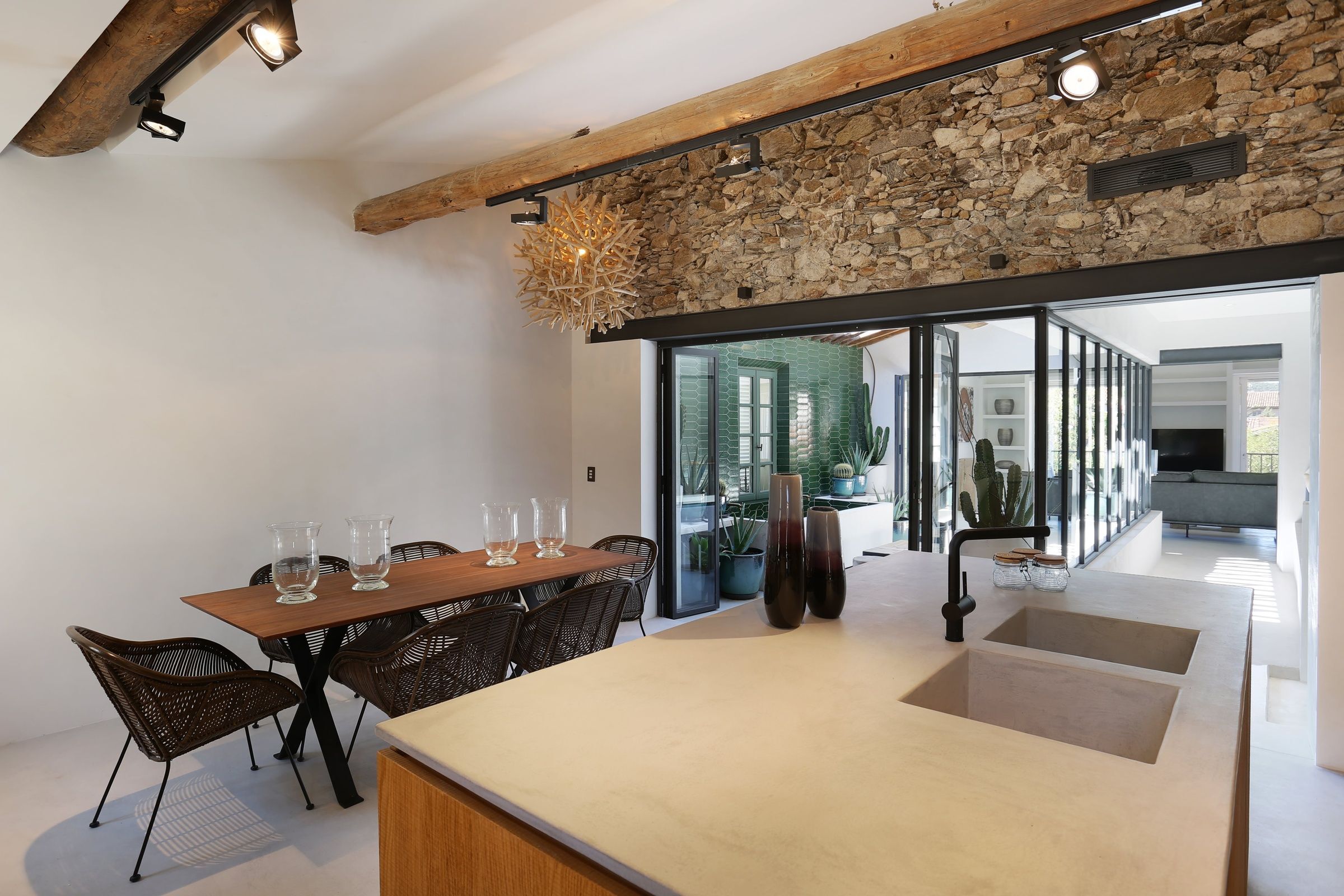 Loft Clemenceau Gallary Image 1