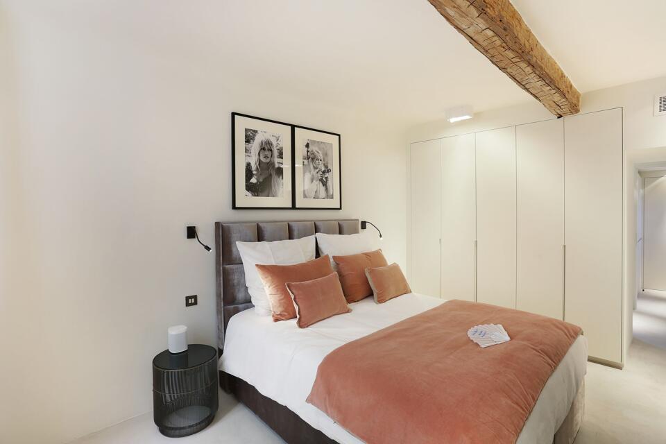 Loft Clemenceau Gallery Image 1