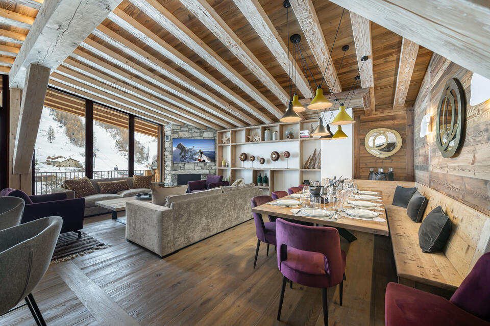 Penthouse Fleche Gallery Image 1