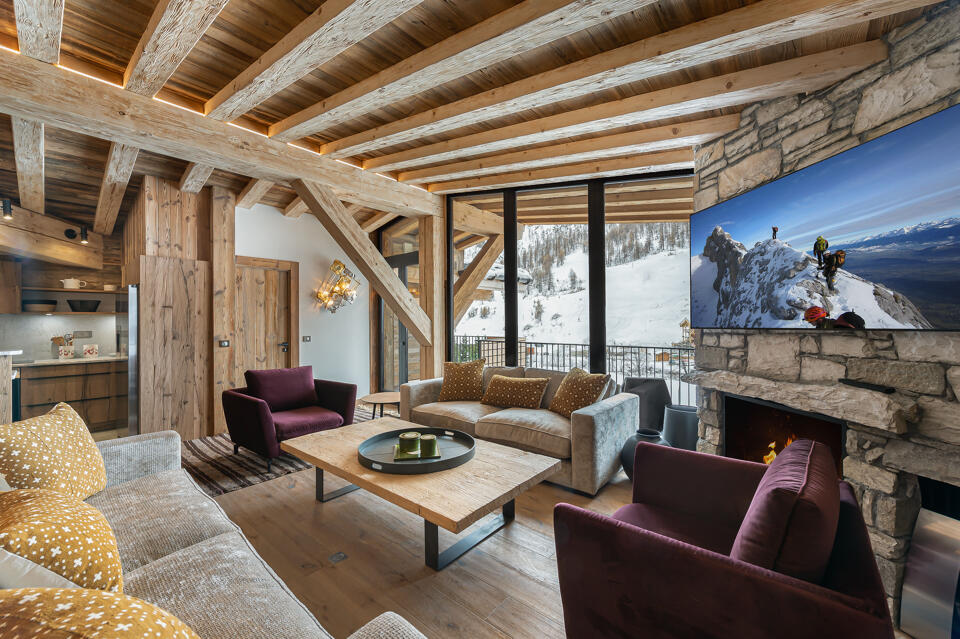 Penthouse Fleche Gallery Image 2