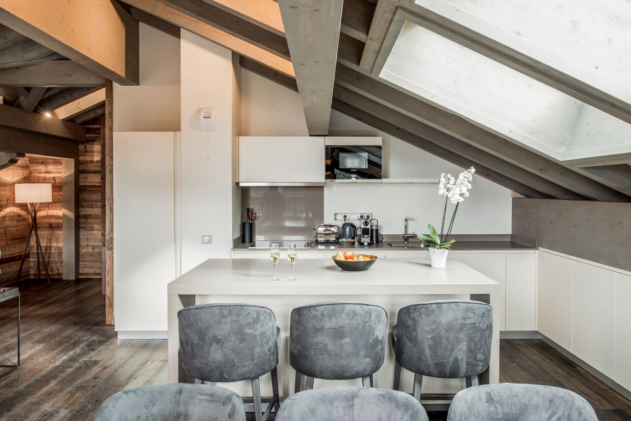 penthouse-maissa-image-4
