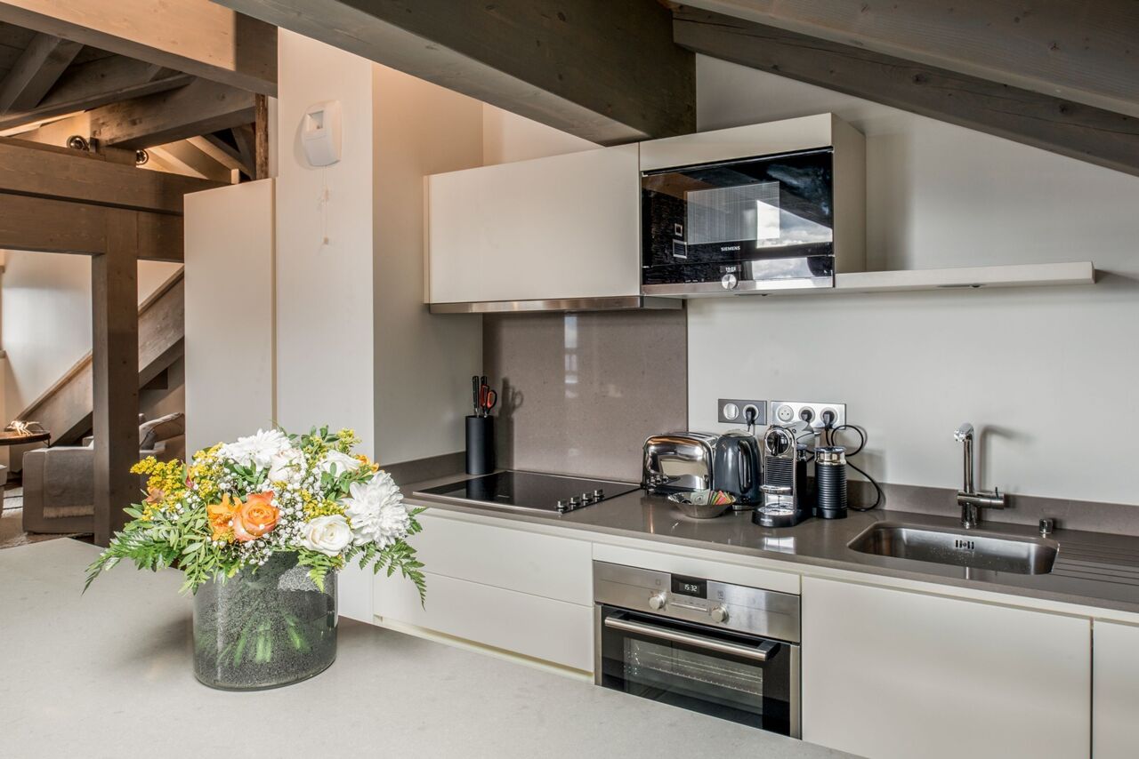 penthouse-maissa-image-5