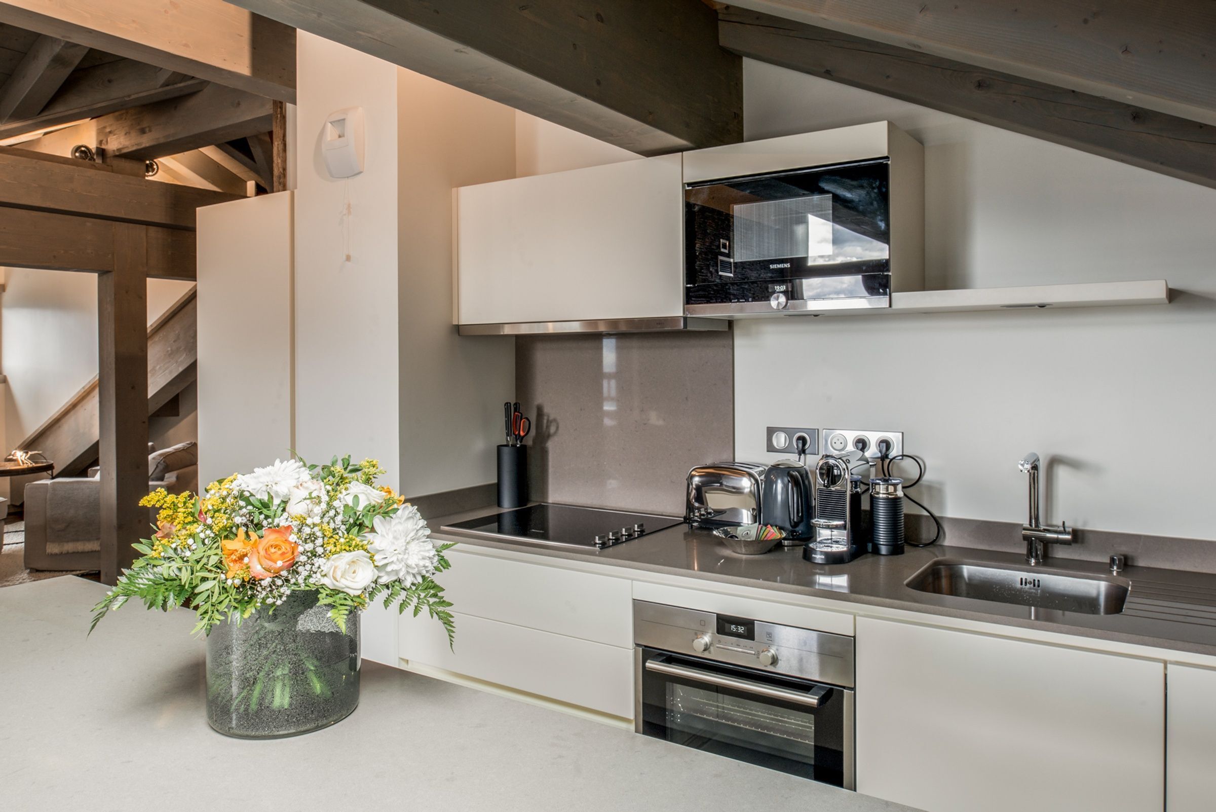 penthouse-maissa-image-5