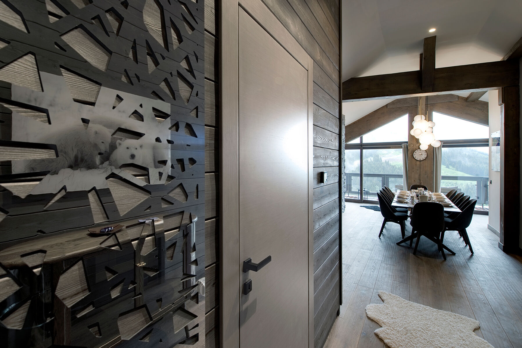 Penthouse Ourse Polaire Gallary Image 4