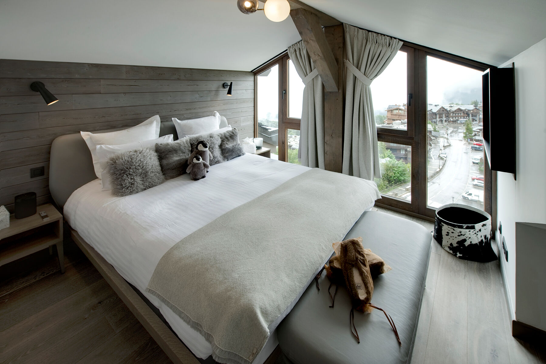 Penthouse Ourse Polaire Gallary Image 2