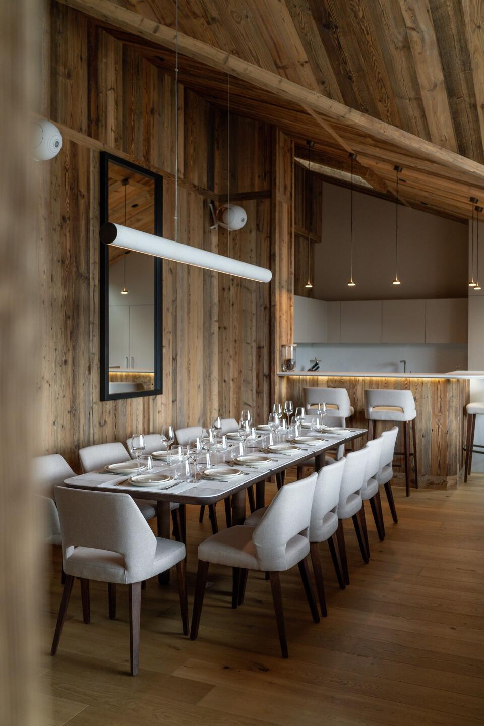 Penthouse Rond Point Des Pistes 701 Gallery Image 1