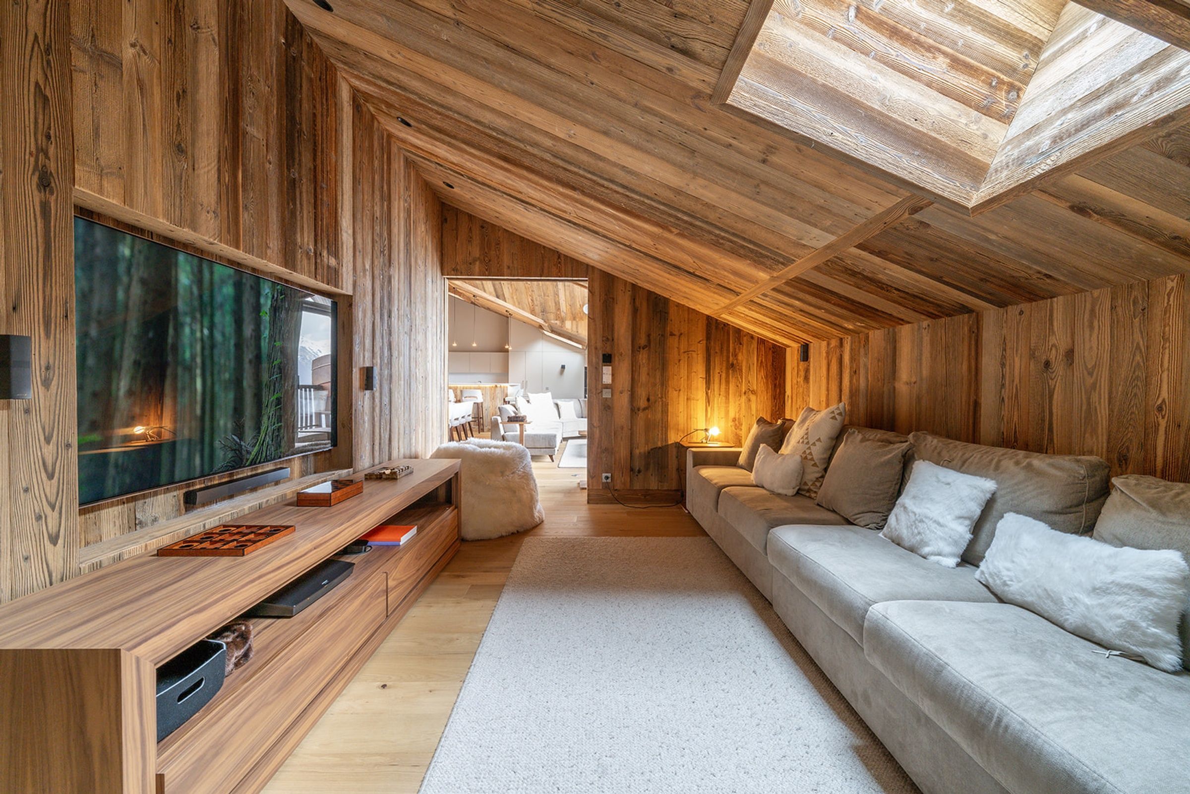 Penthouse Rond Point Des Pistes 701 Gallary Image 2
