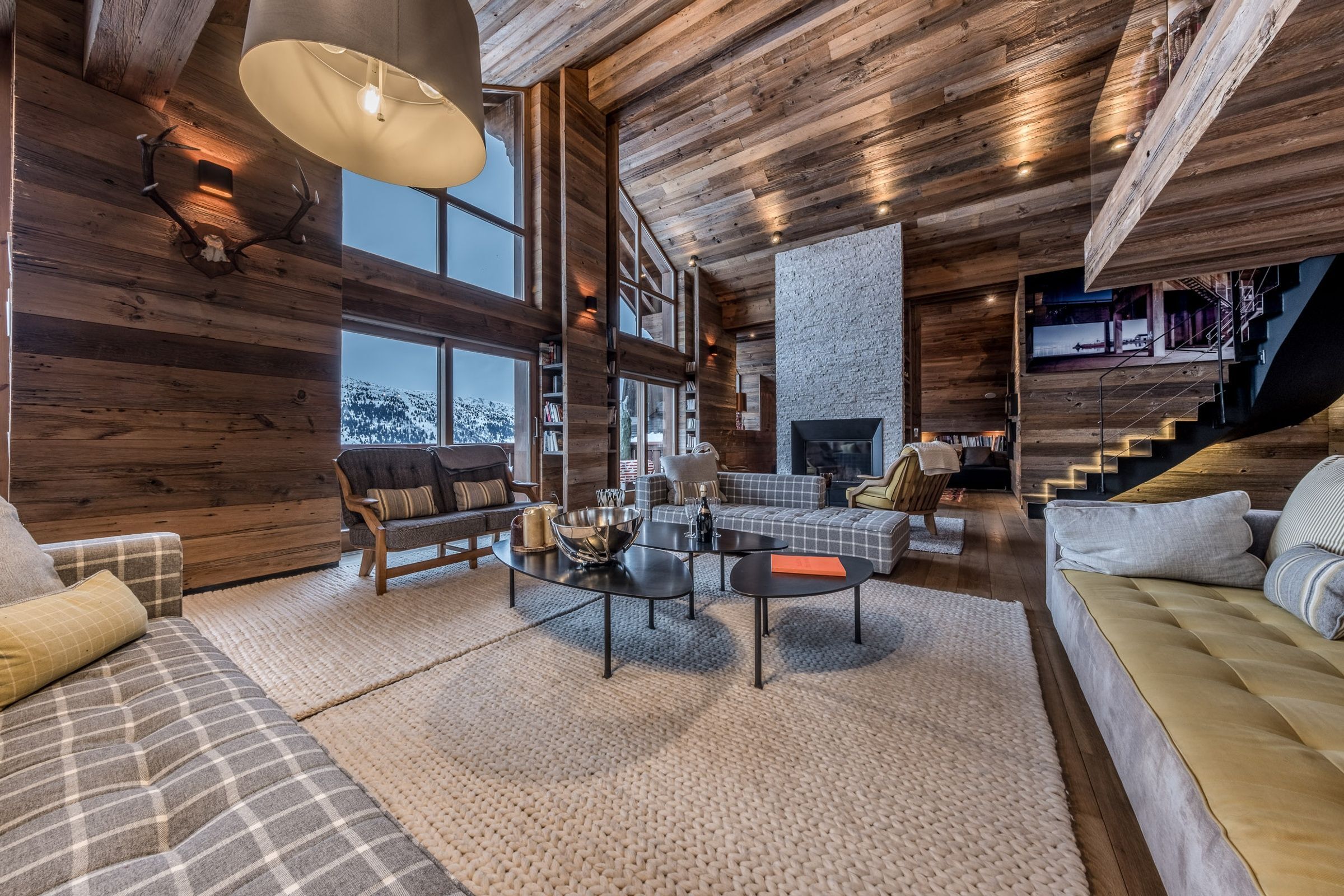 penthouse-snow-lodge-image-2