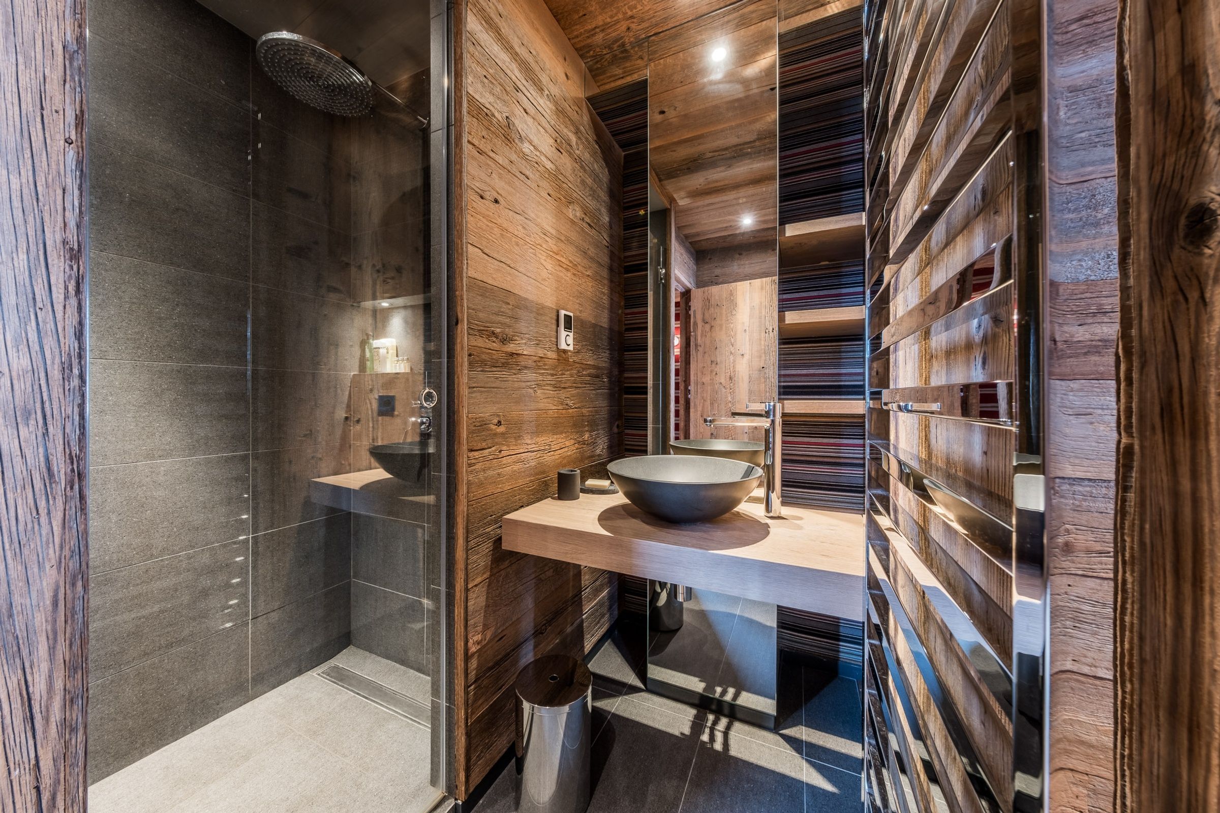 Penthouse Snow Lodge Gallary Image 4