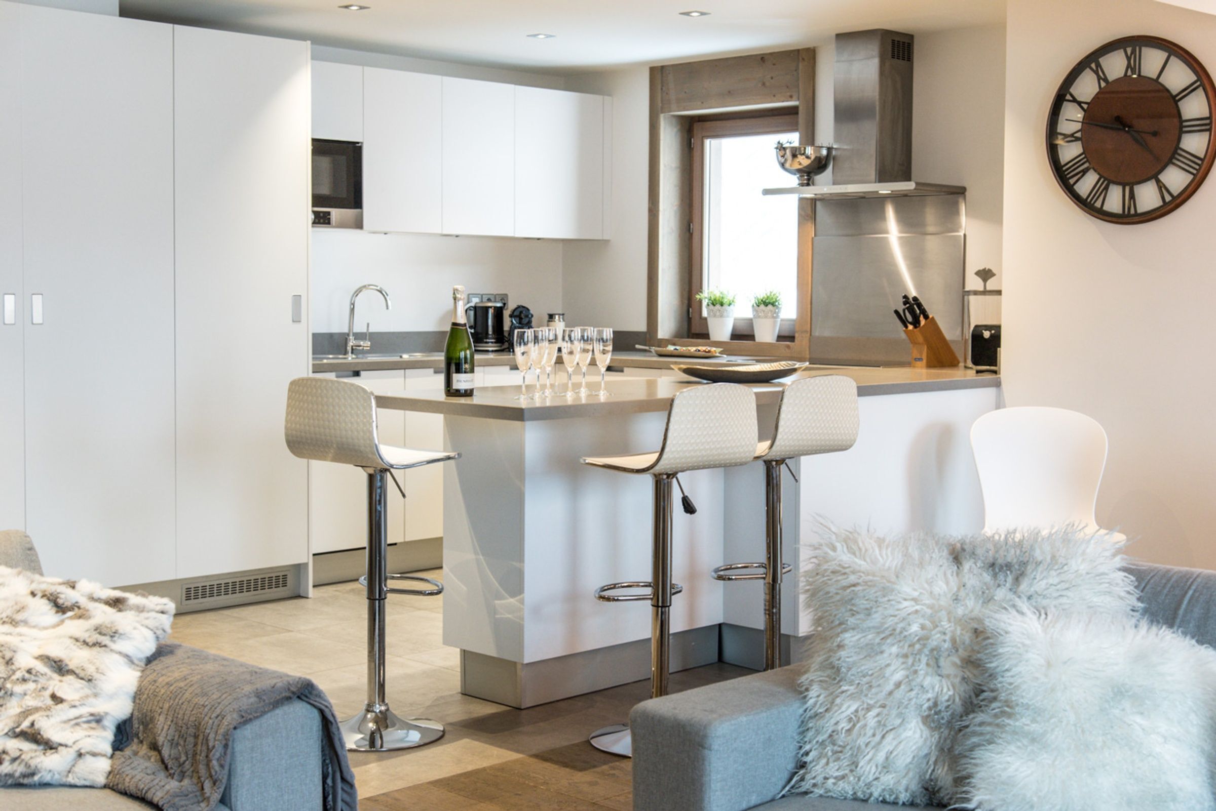 penthouse-whillow-image-3