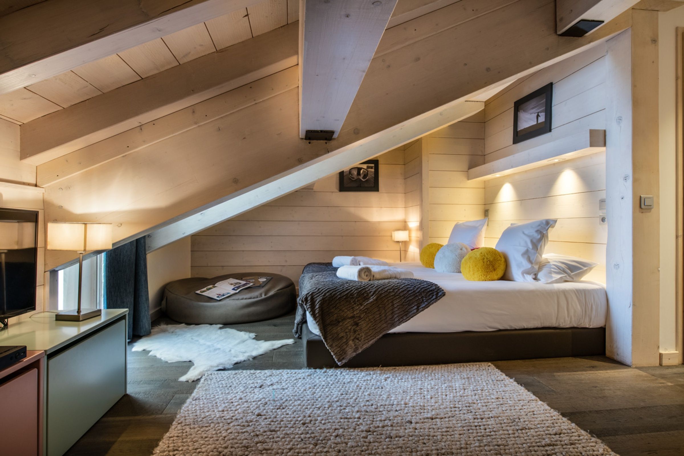 penthouse-whillow-image-7