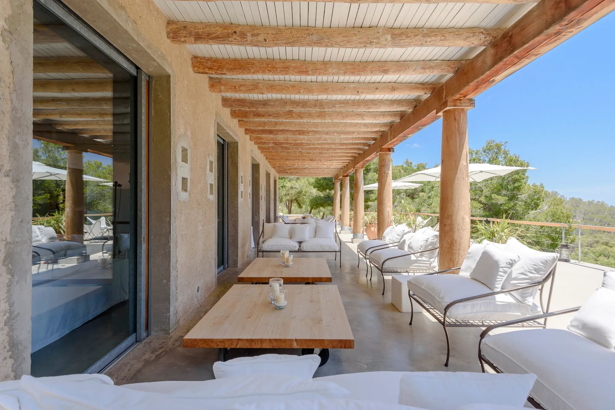Villa Alegre Gallary Image 2