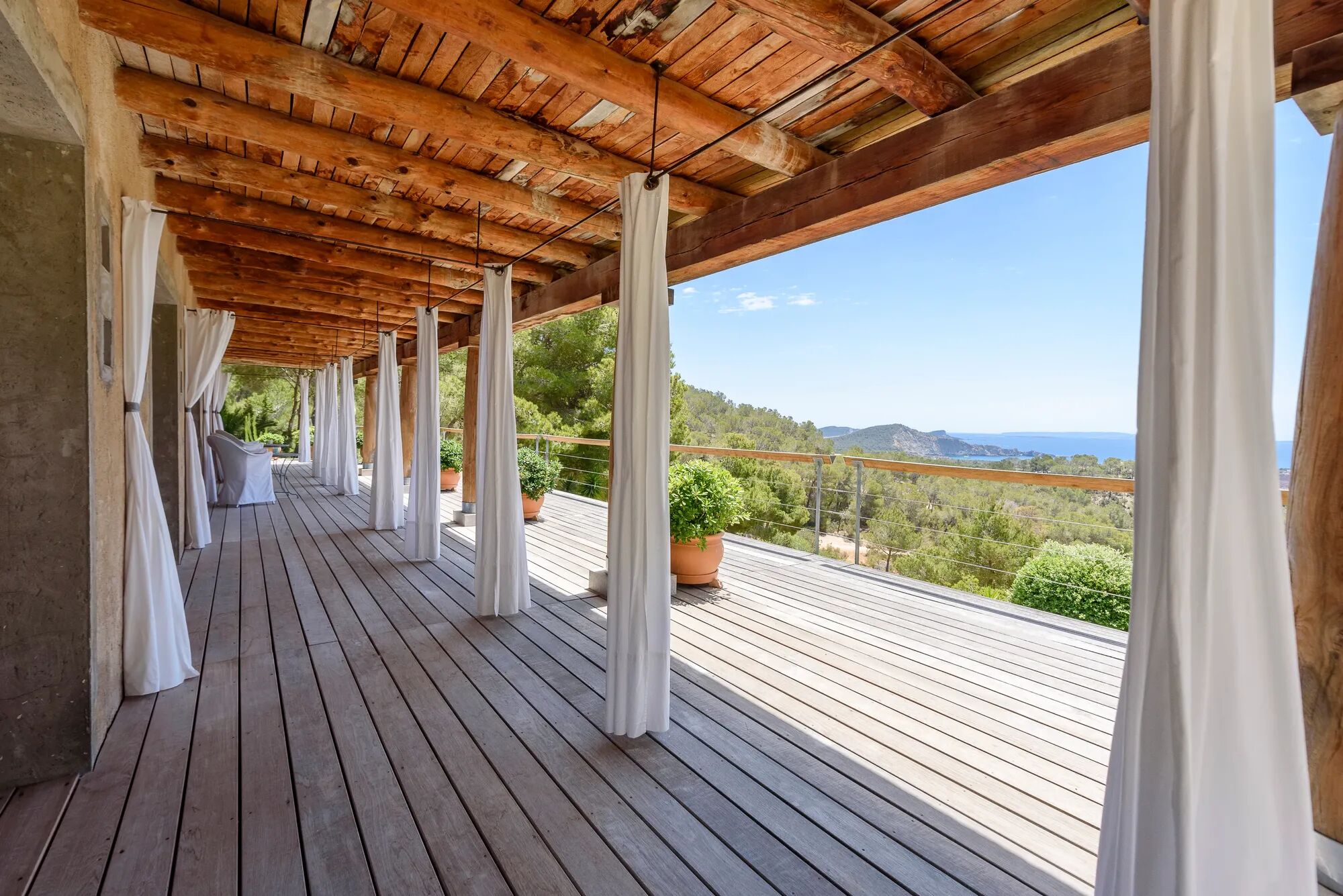 Villa Alegre Gallary Image 2