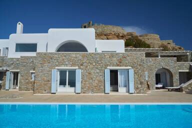 Exterior view of Villa Ambrosia and the beautiful swimming pool