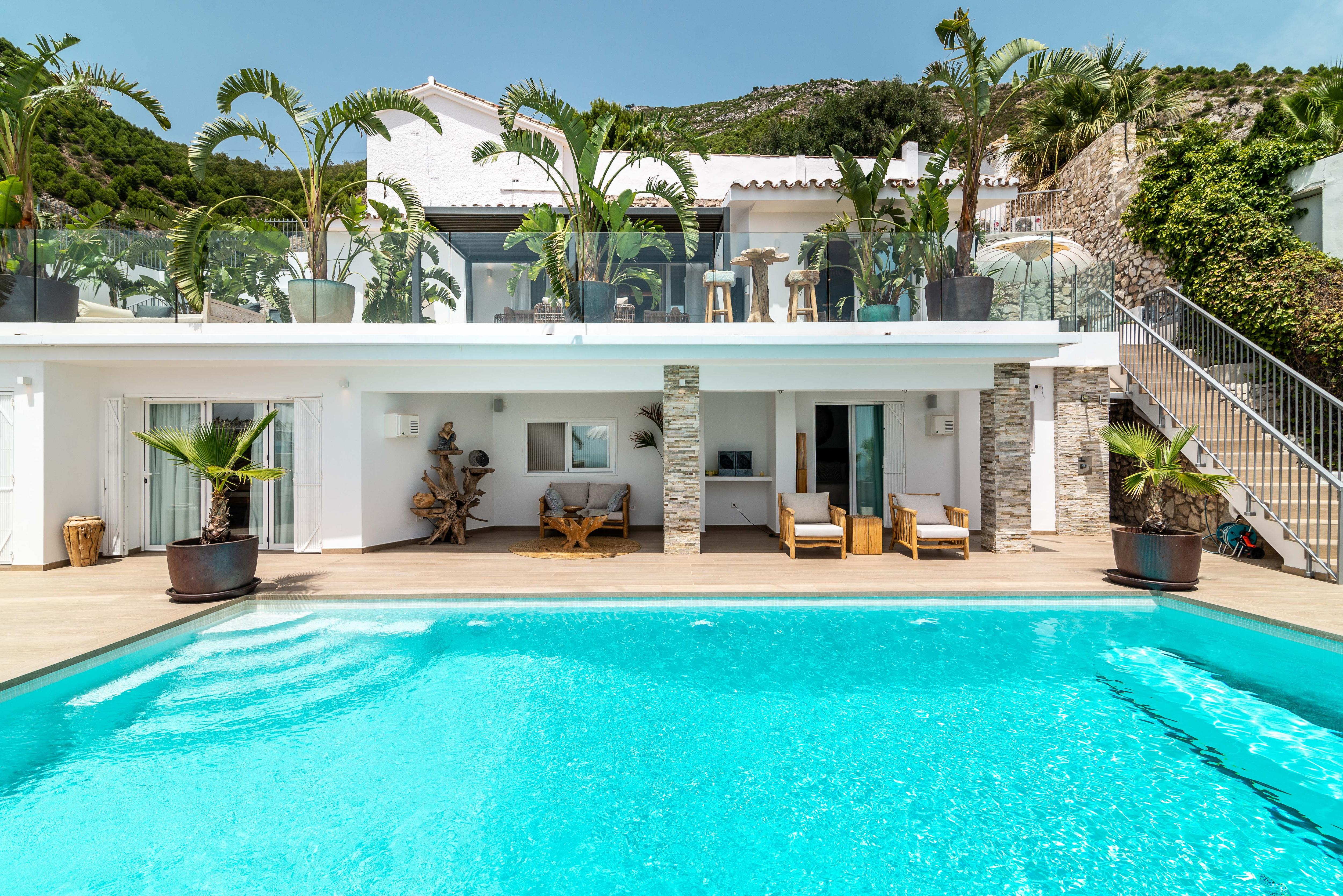 villa-amirah-image-3