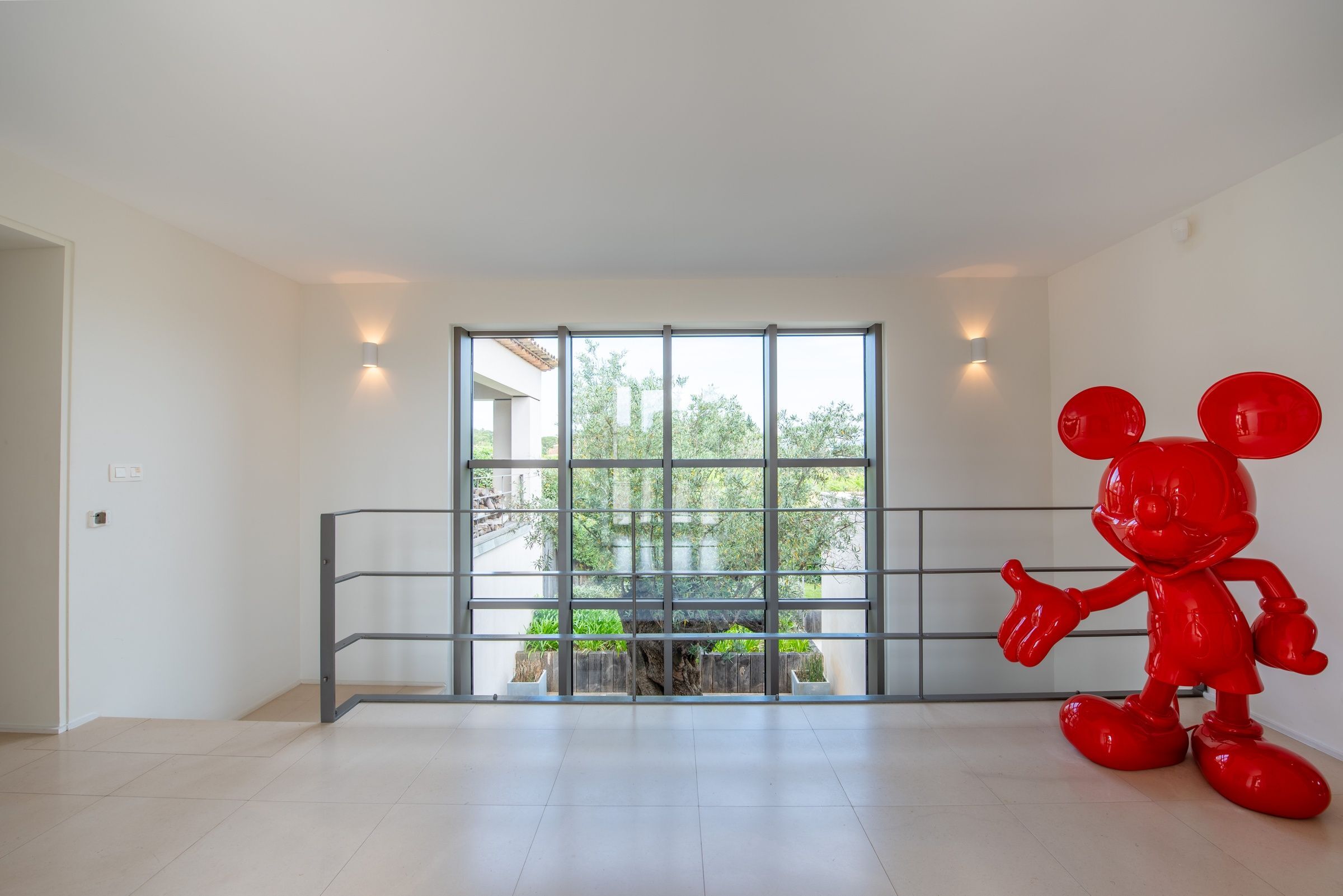 Villa Anna Gallary Image 2