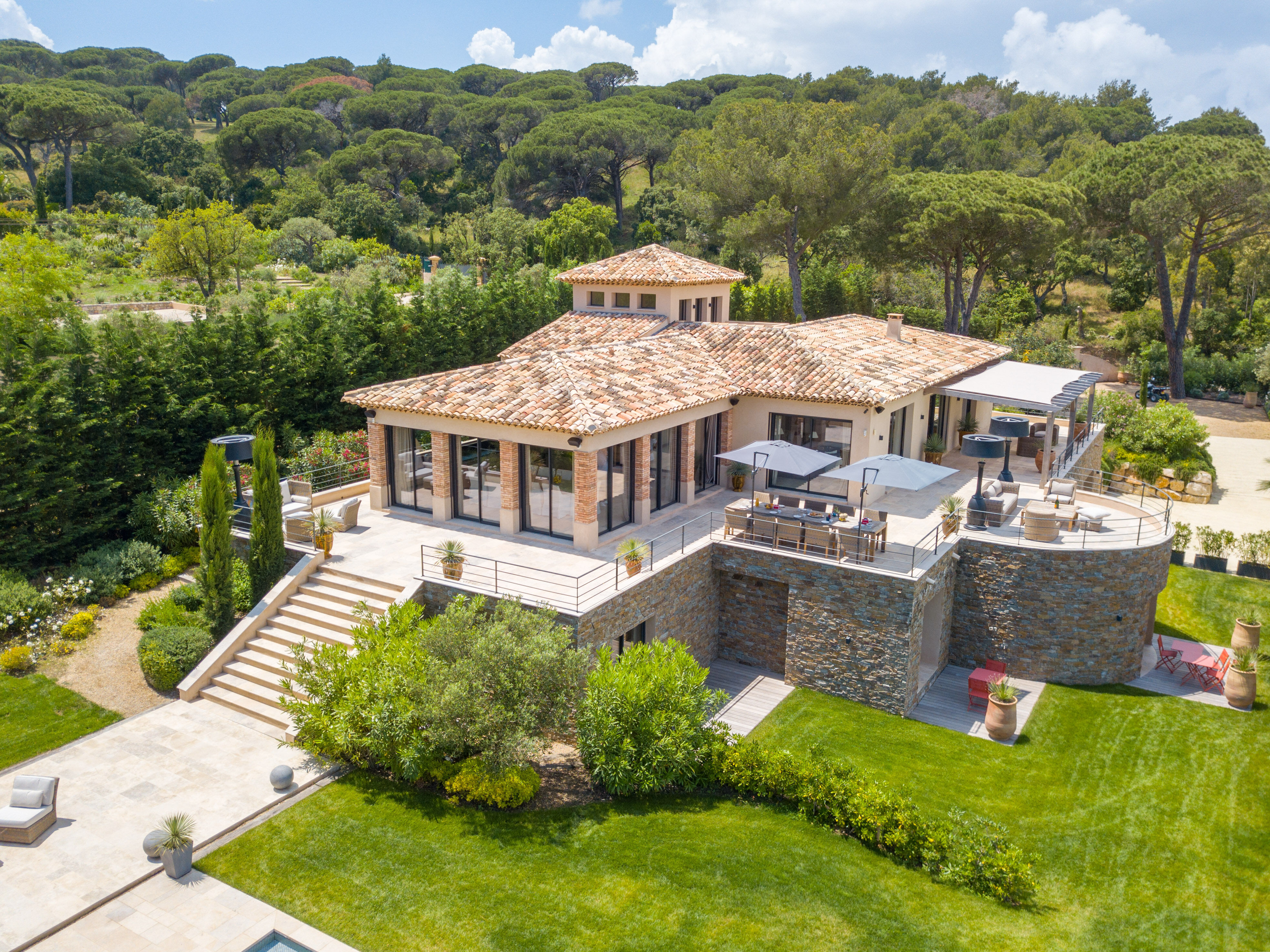 villa-cobain-image-2
