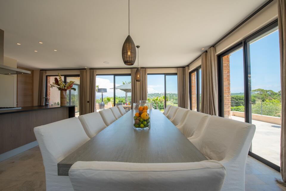 Villa Cobain Gallery Image 1
