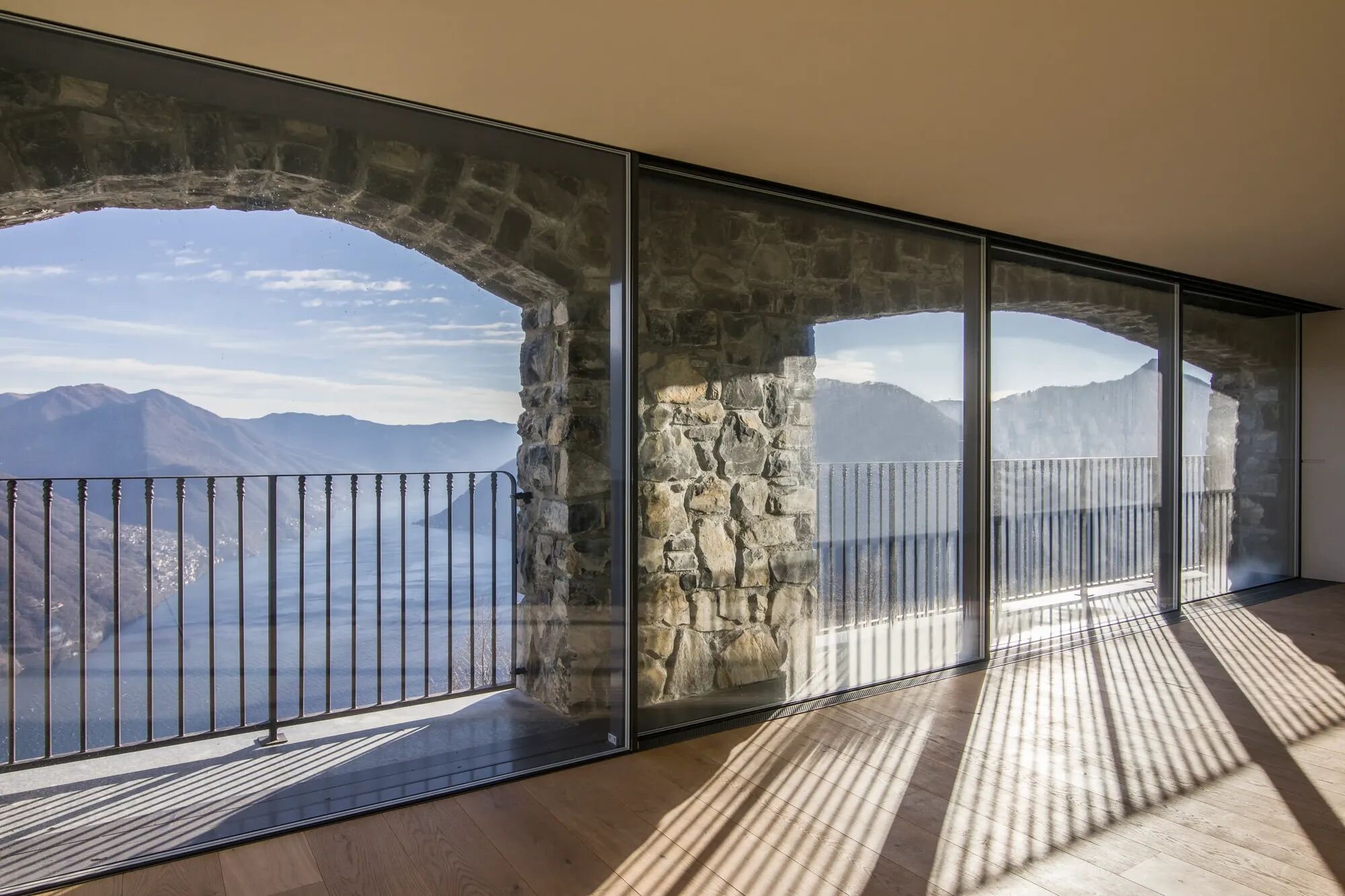 Villa Deluca Gallary Image 4
