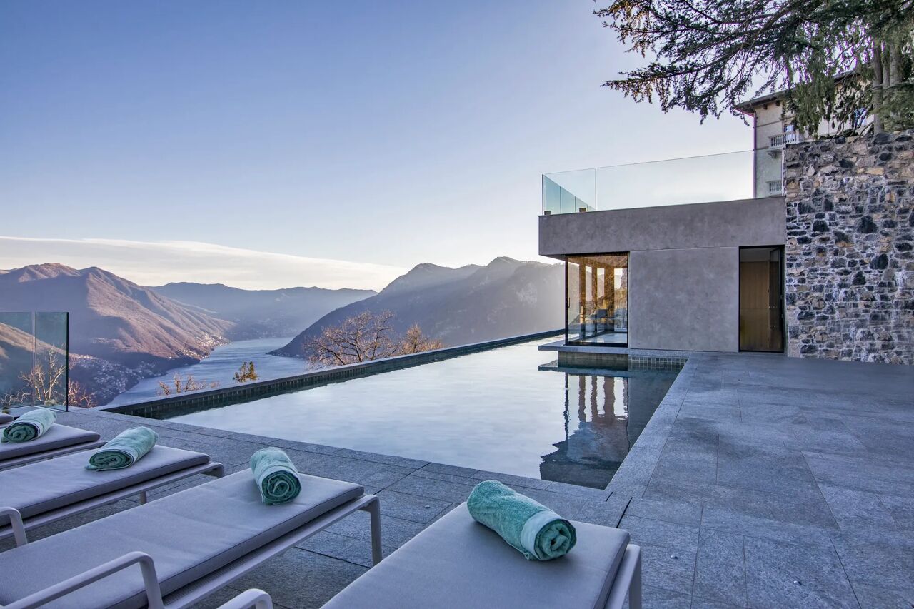 Villa Deluca - available to rent with Bluemoon