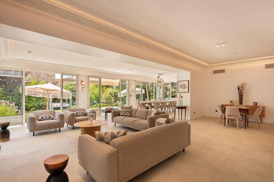 Villa Ellya Gallery Image 2