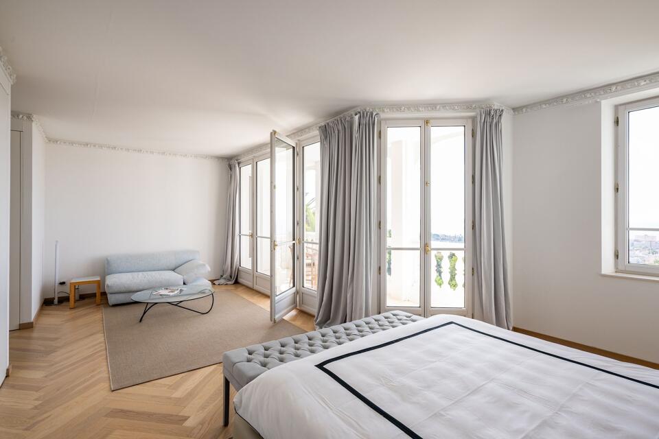 Villa Grand Siecle Gallery Image 1
