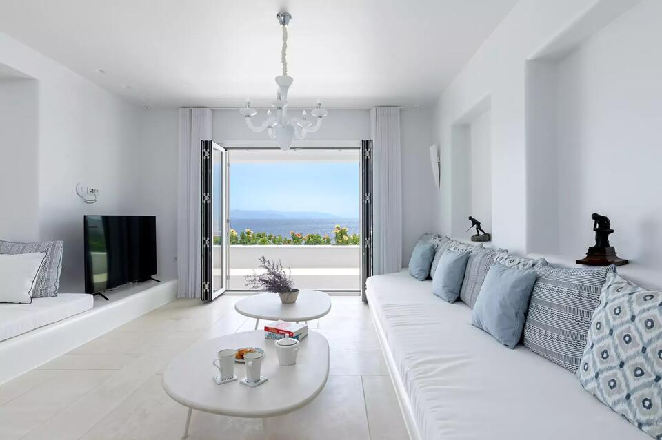 Villa Lya Gallery Image 1