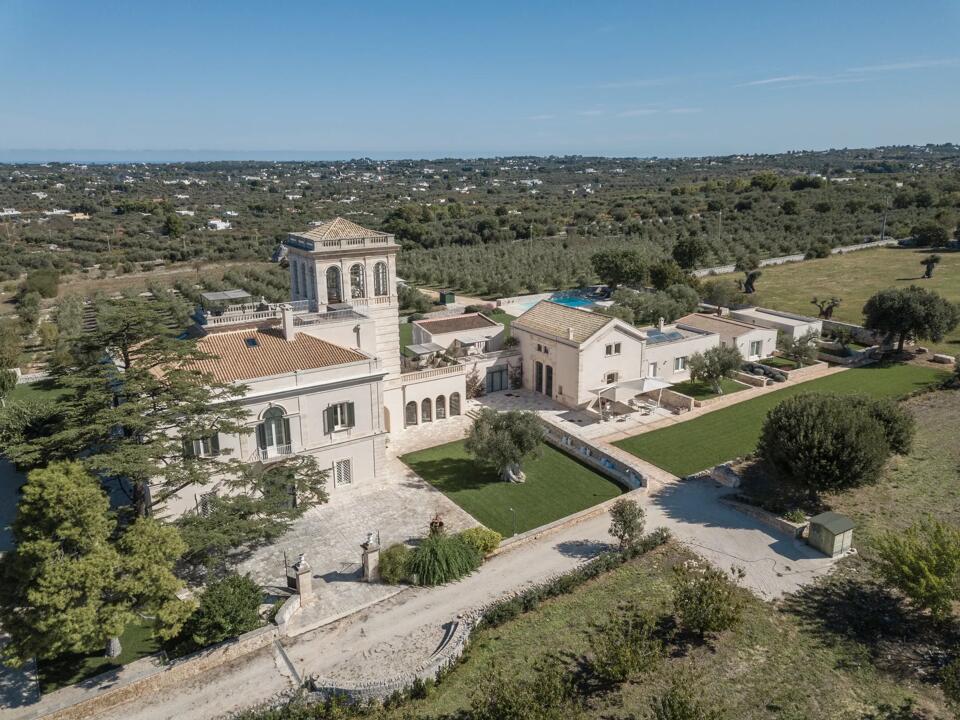 Villa Maestosa Gallery Image 3