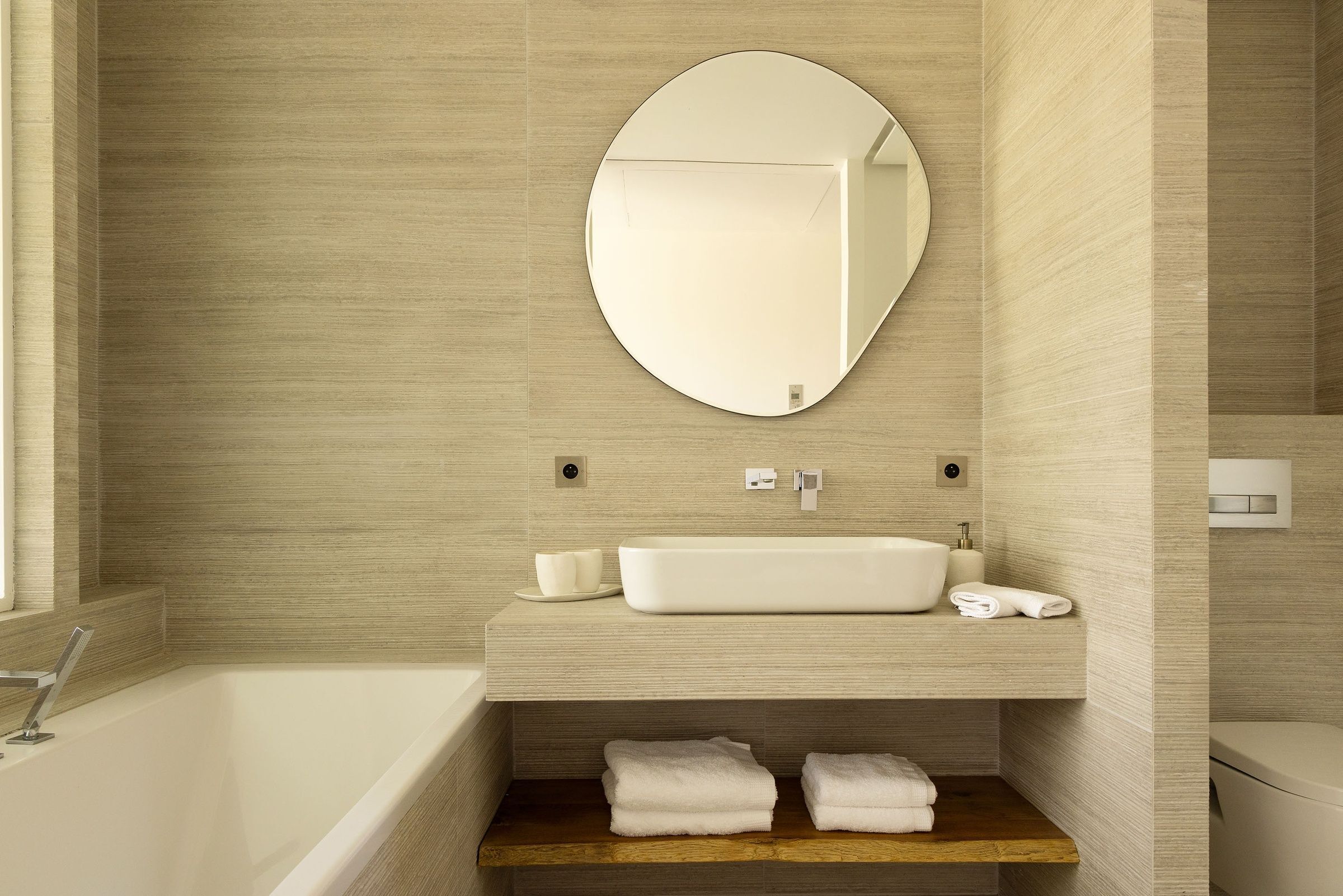 Villa Mai Tai Gallary Image 1