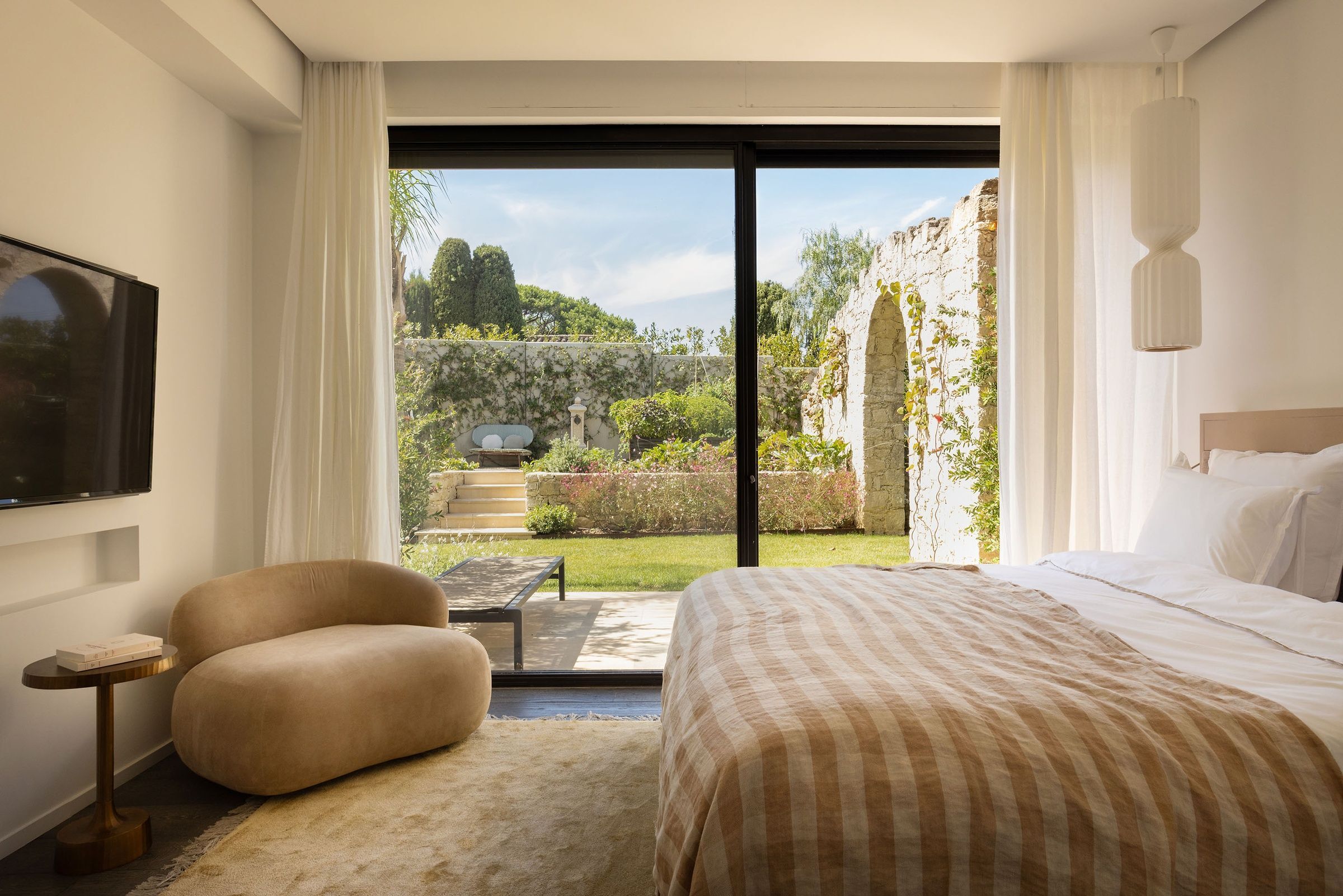 Villa Mai Tai Gallary Image 2
