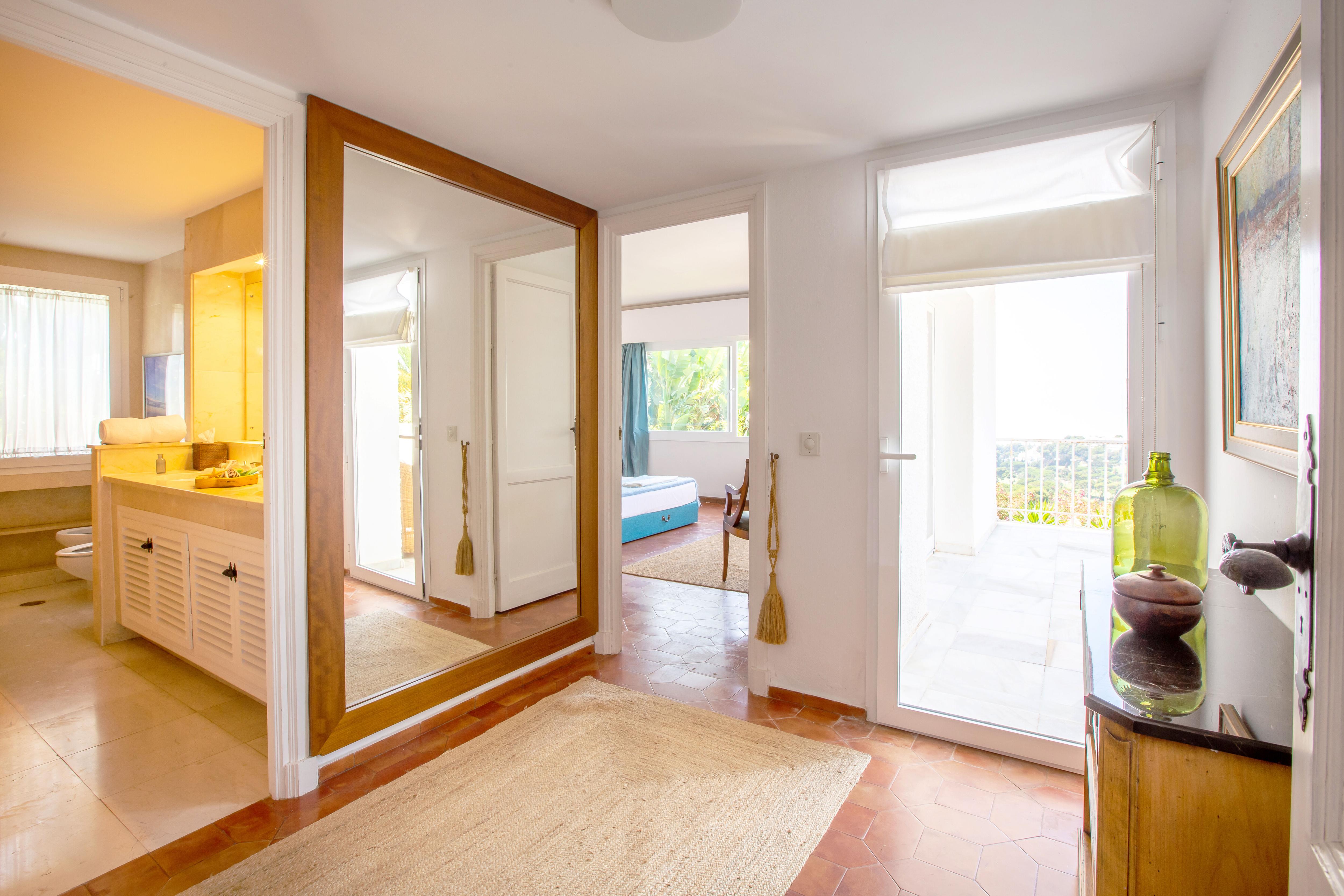 Villa Malcy Gallary Image 3
