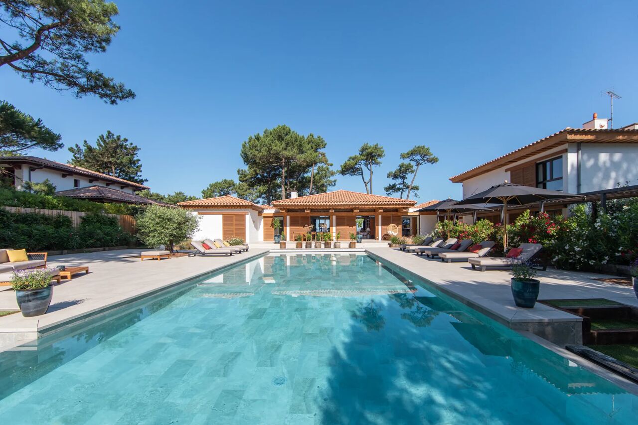 The long swimming pool in one of Bluemoon's rental villas