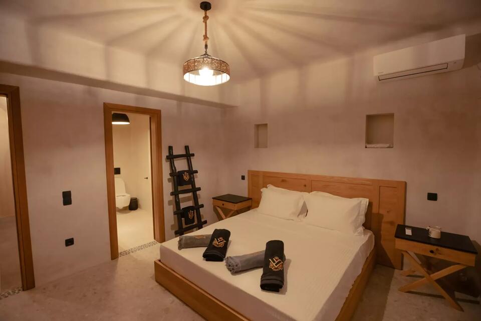 Villa Rhea Gallery Image 2