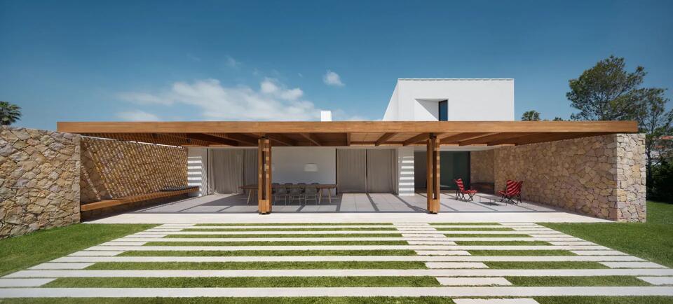 Villa Rocha Gallery Image 2
